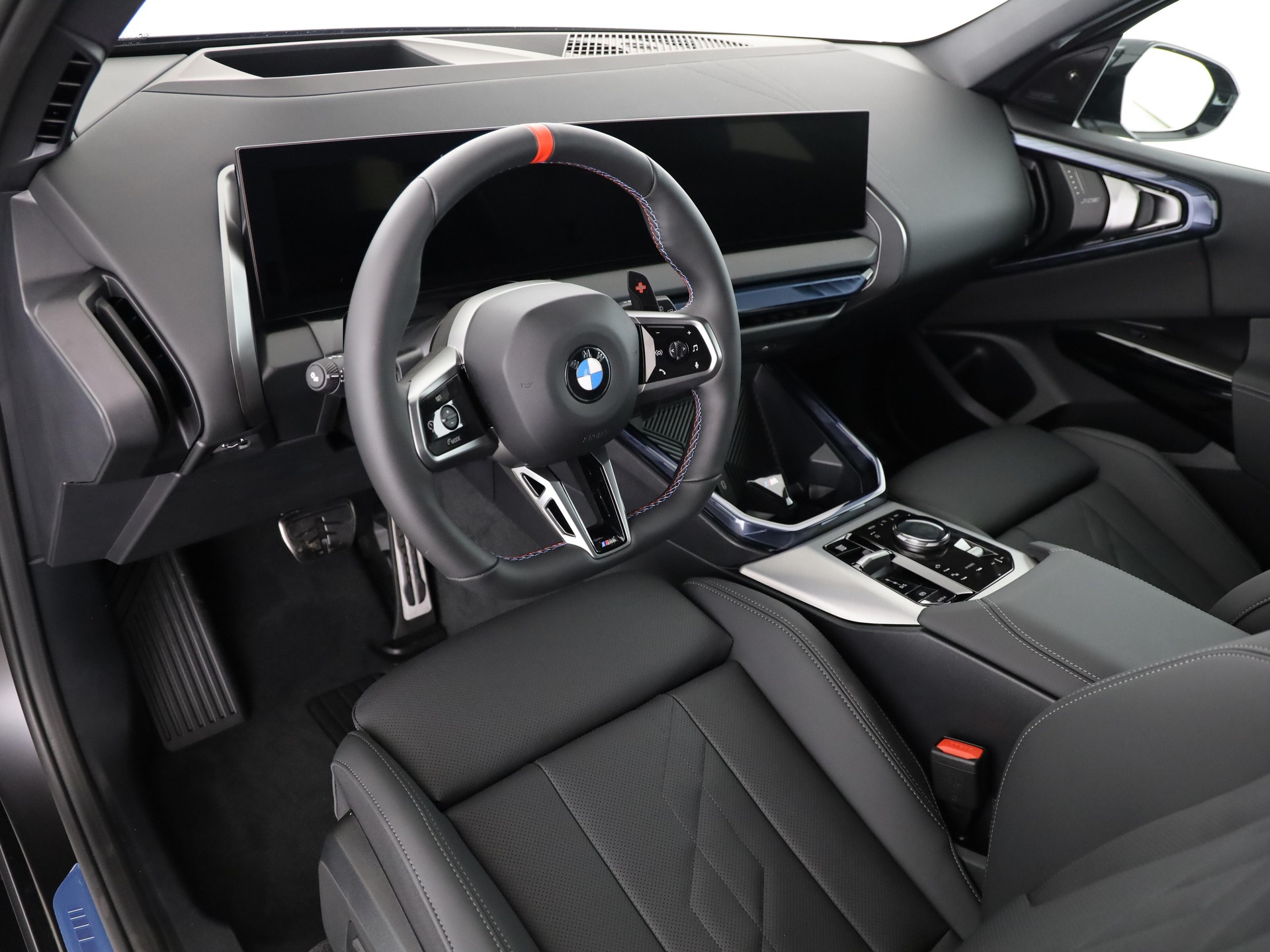 BMW X3 M50i-image-6
