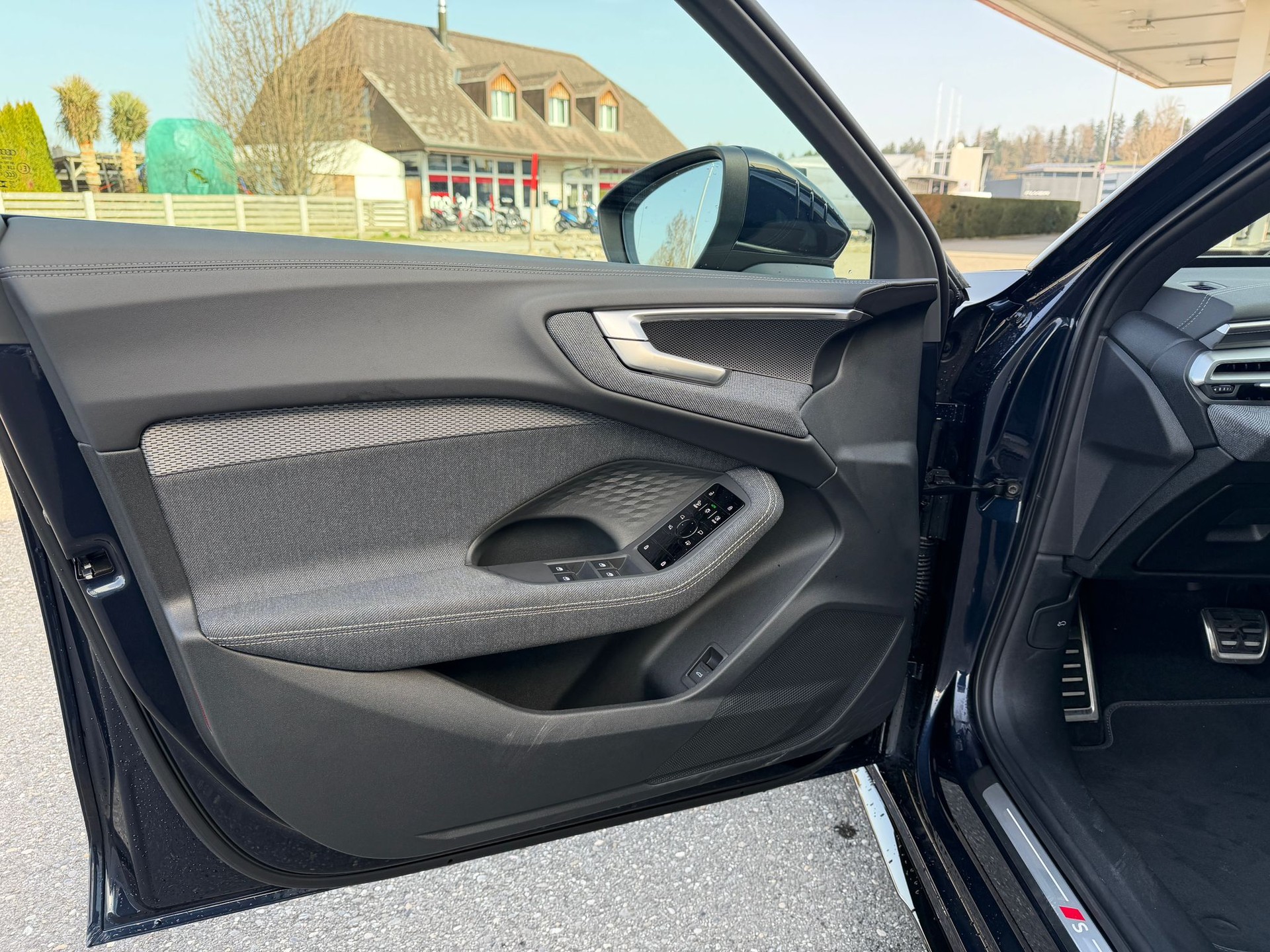 AUDI A5 Avant TFSI 150 kW S tronic-image-11
