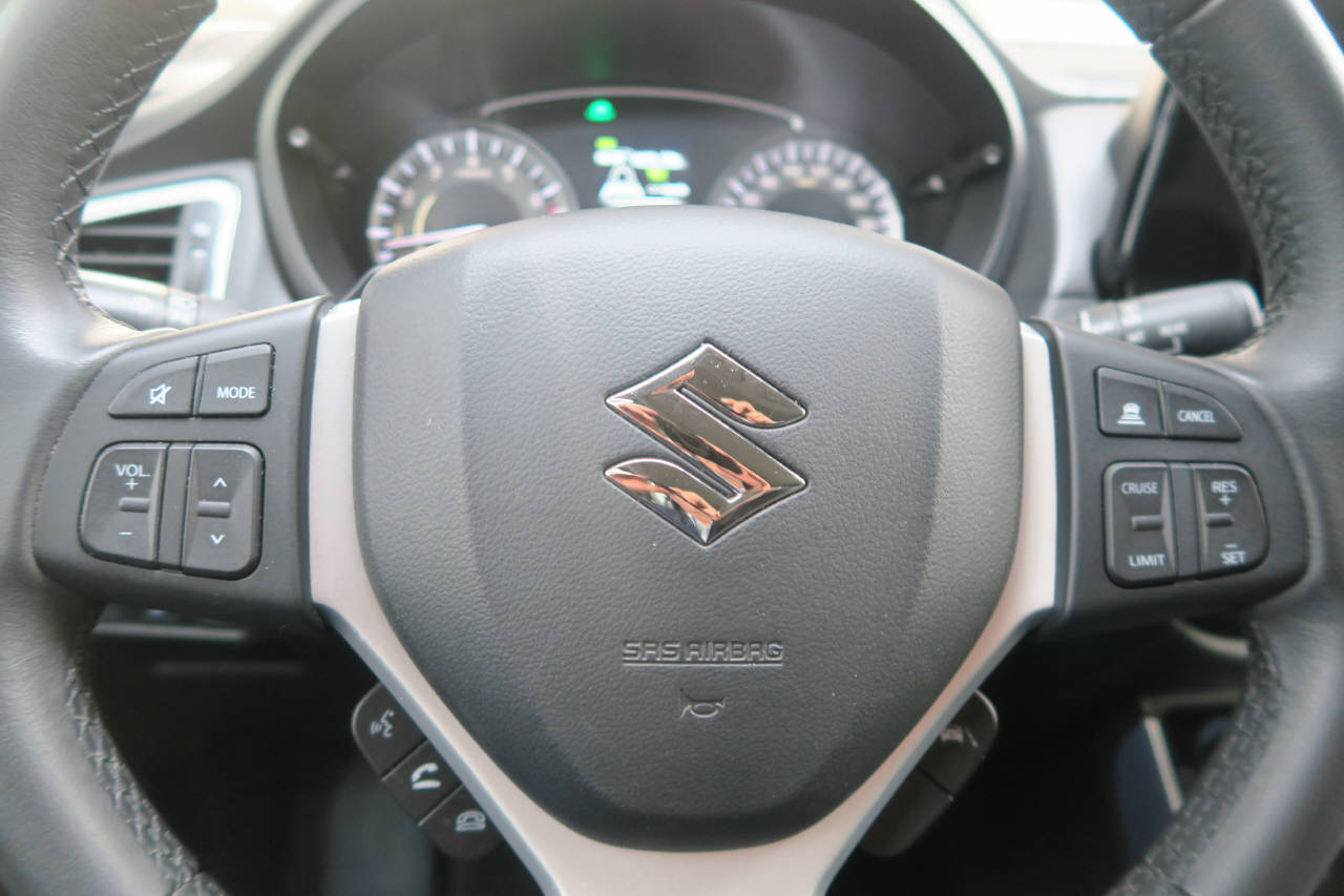 SUZUKI S-Cross 1.5 Compact+ Hybrid 4x4-image-5