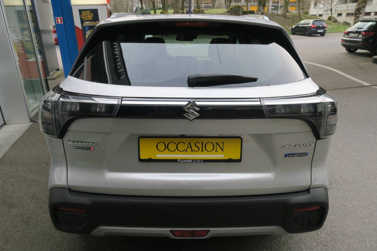 SUZUKI S-Cross 1.5 Compact+ Hybrid 4x4-image-2
