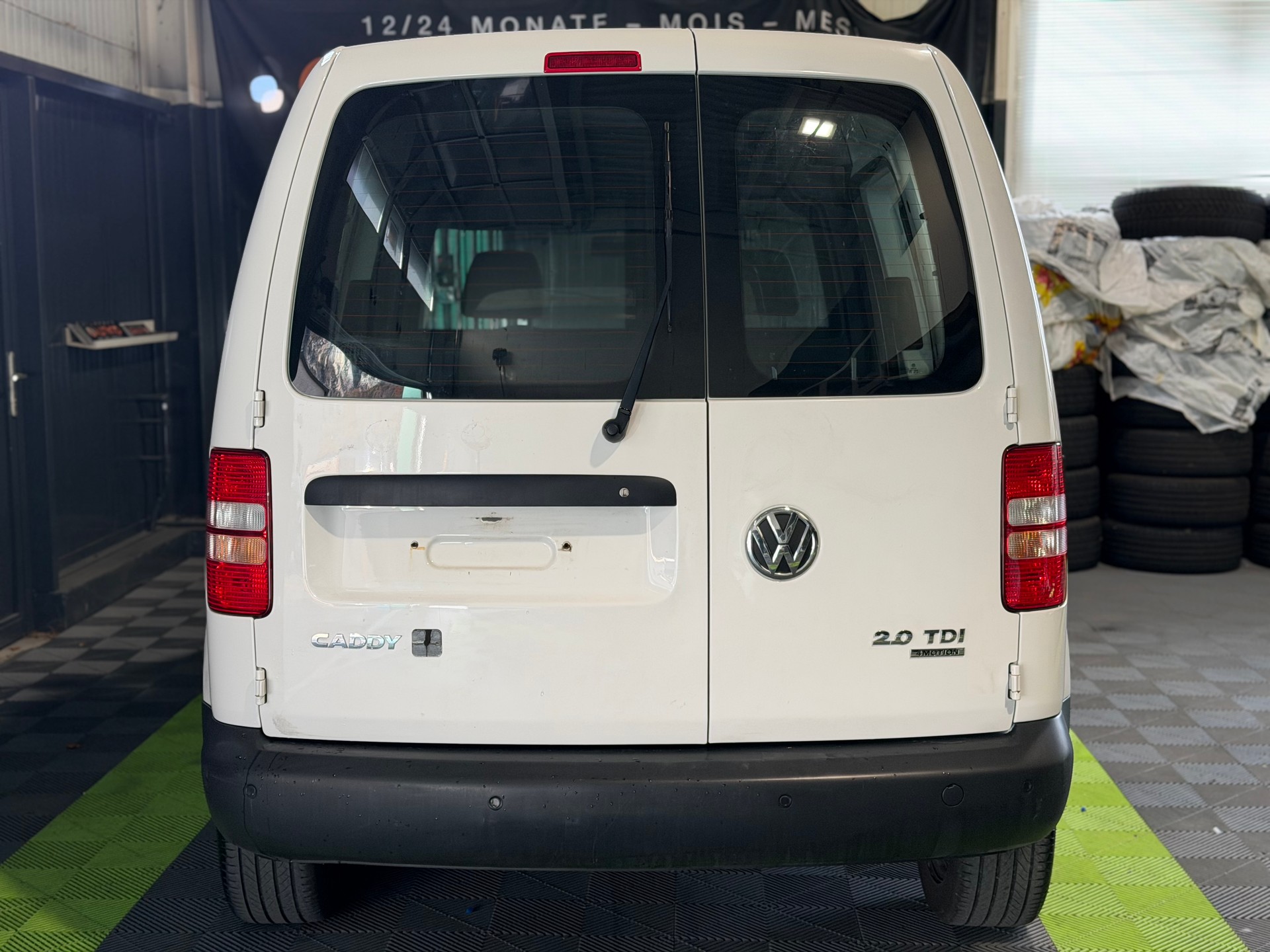 VW Caddy 2.0TDI 4Motion DSG-image-3