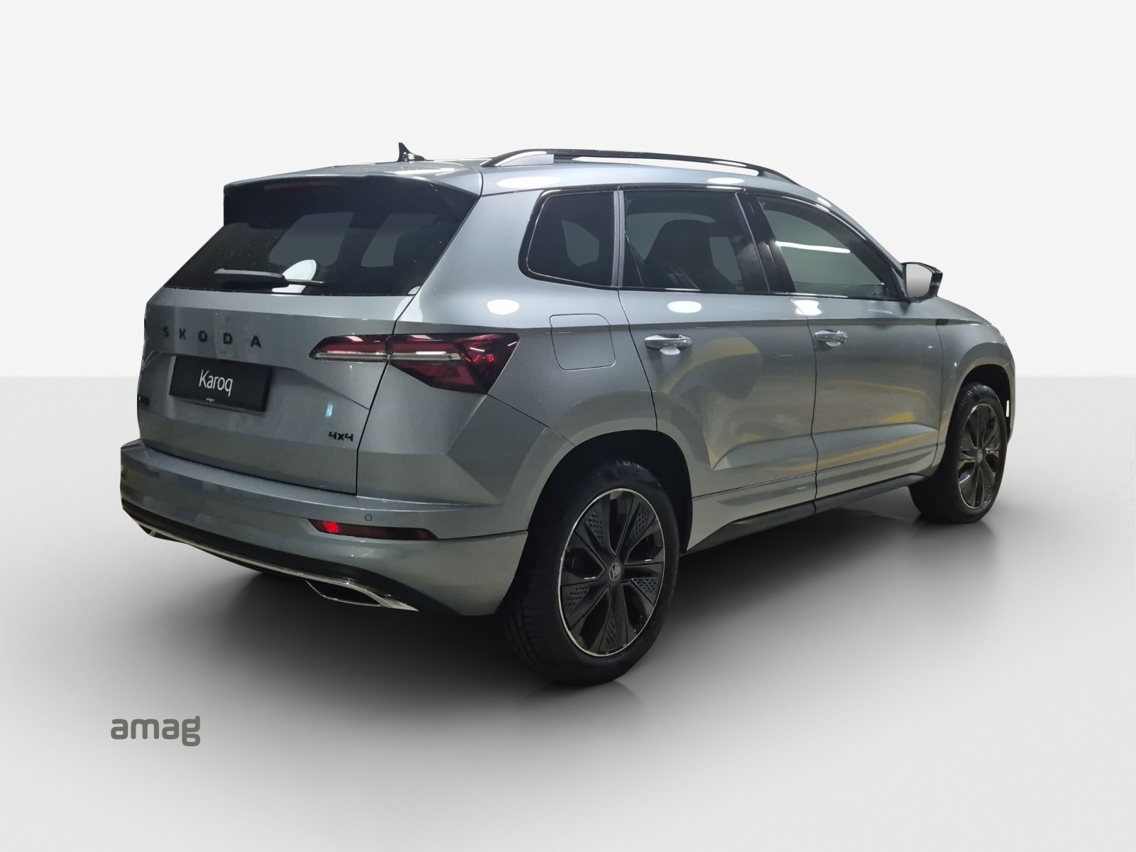 SKODA Karoq 2.0 TSI SportLine 4x4 DSG-image-4