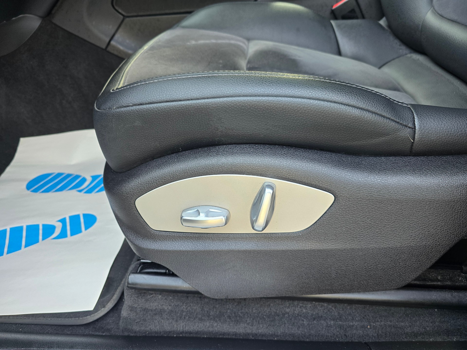 PORSCHE Macan S PDK-image-16