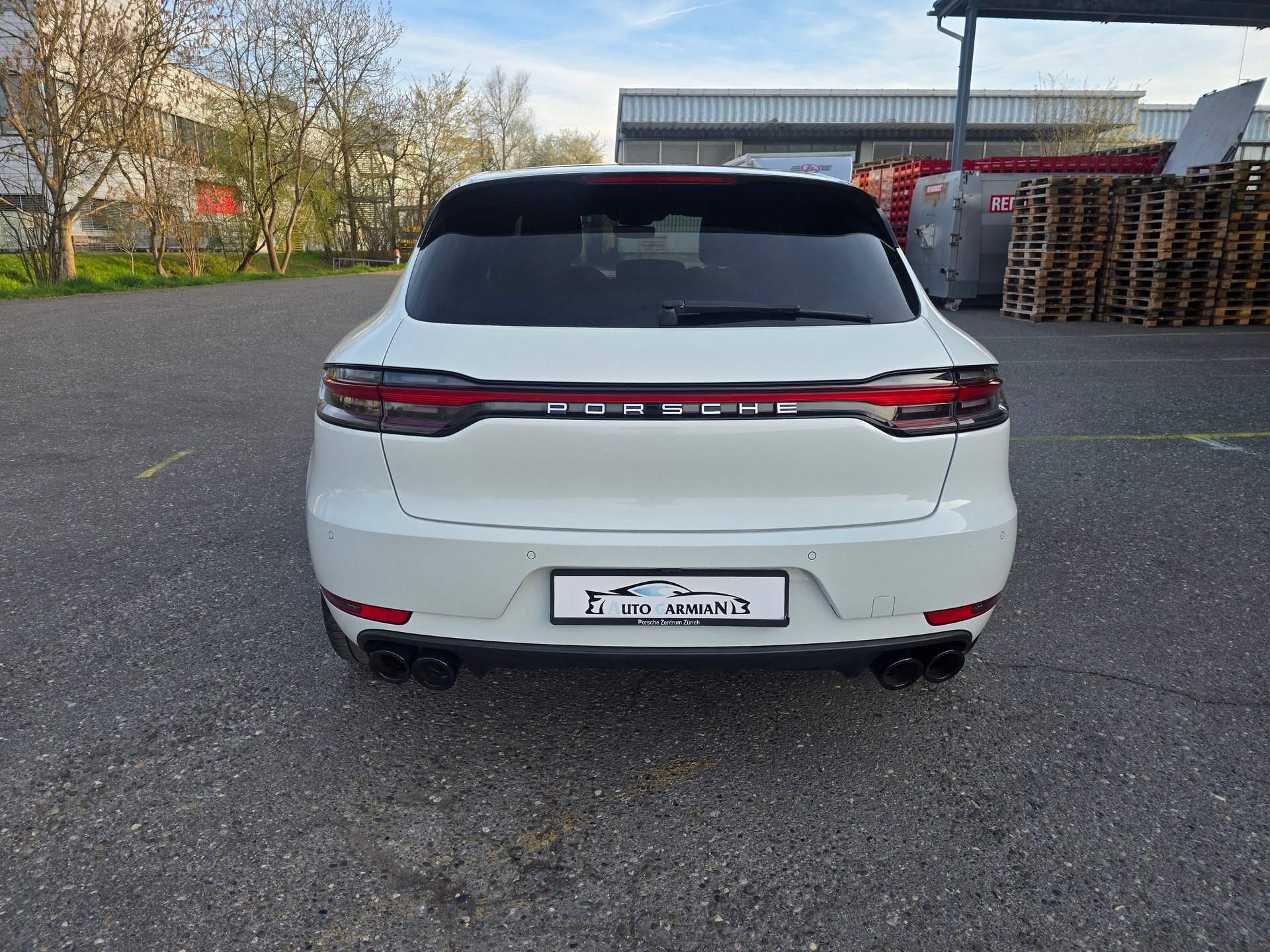 PORSCHE Macan S PDK-image-3