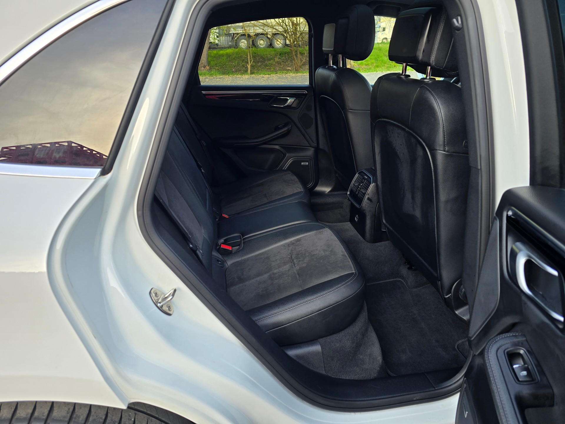 PORSCHE Macan S PDK-image-14