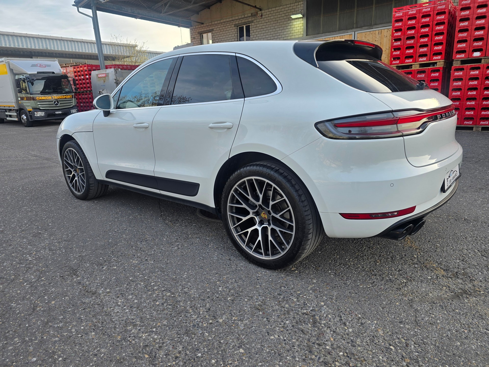 PORSCHE Macan S PDK-image-5