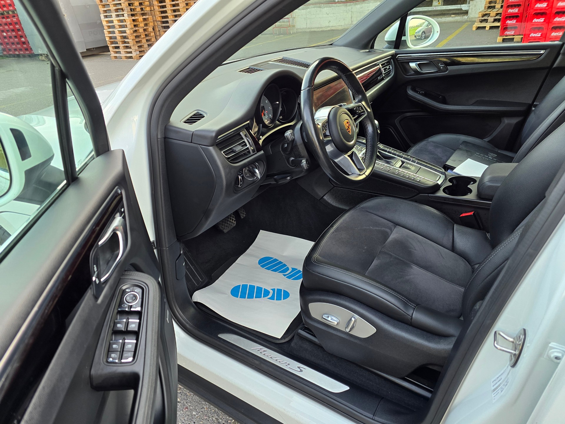 PORSCHE Macan S PDK-image-12