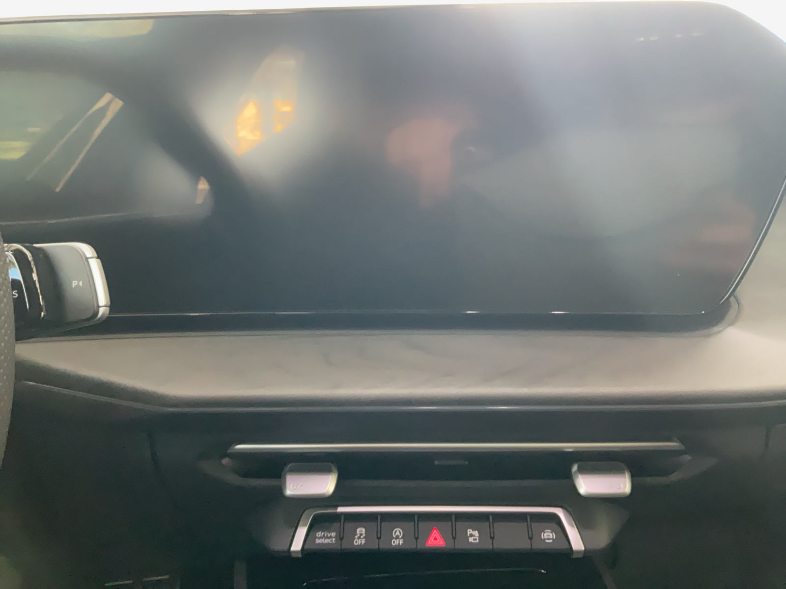 AUDI Q3 SUV 110 kW TFSI S tronic-image-10