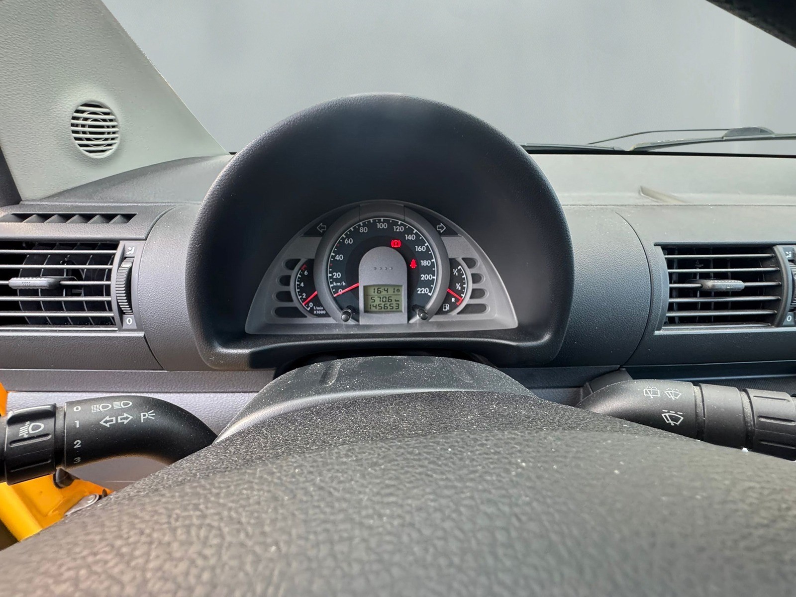 VW Fox 1.2-image-9