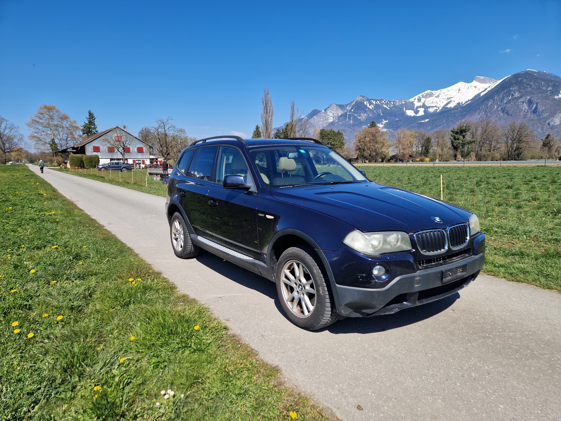 BMW X3 xDrive 20i (2.0i)-image-2