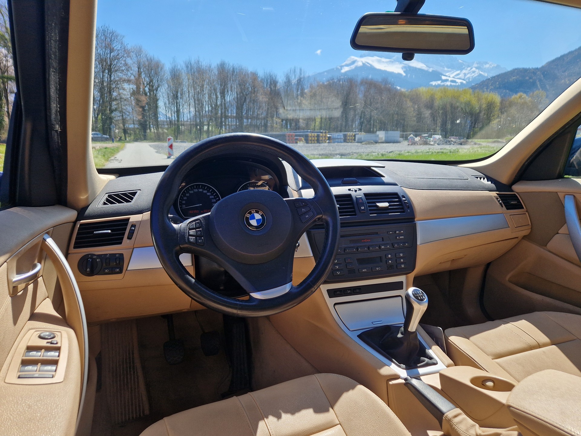 BMW X3 xDrive 20i (2.0i)-image-7