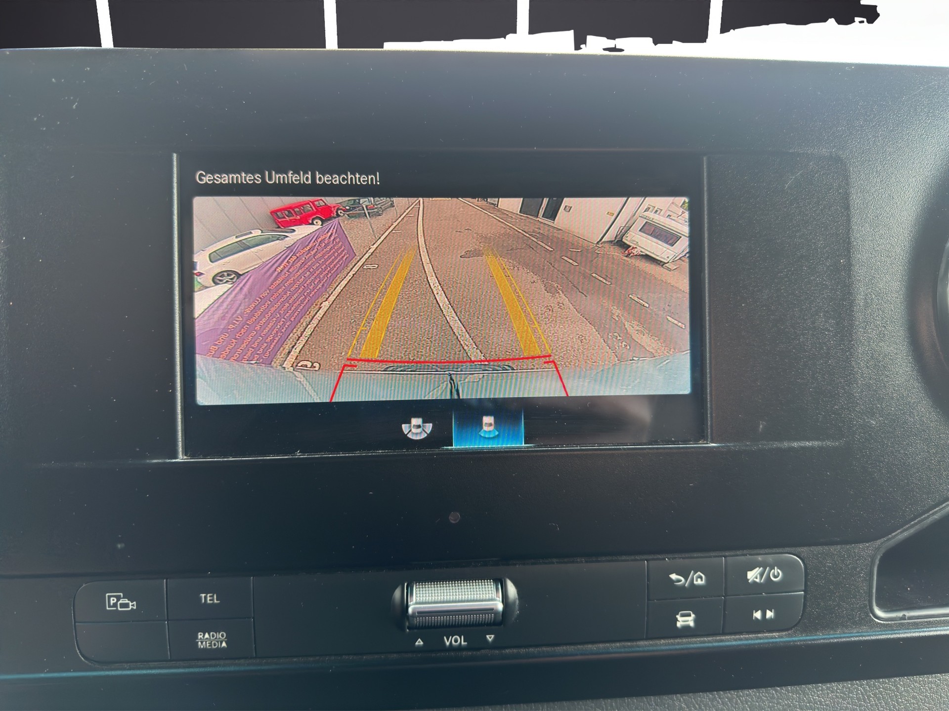 MERCEDES-BENZ Sprinter 214 CDI Standard 9G-TRONIC FWD-image-19