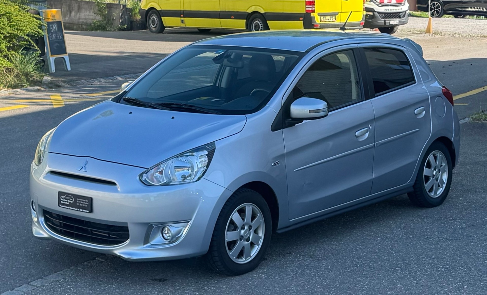 MITSUBISHI Space Star 1.2 Celebration 300K CVT