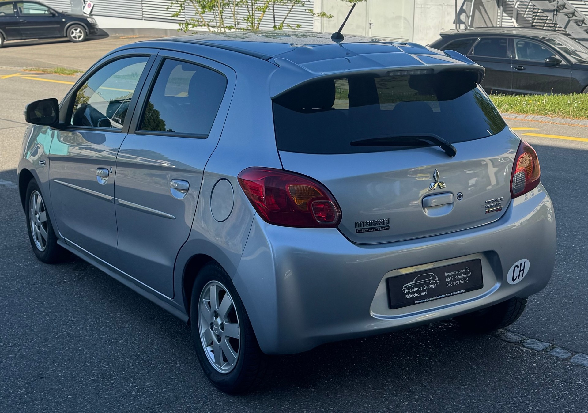 MITSUBISHI Space Star 1.2 Celebration 300K CVT-image-4