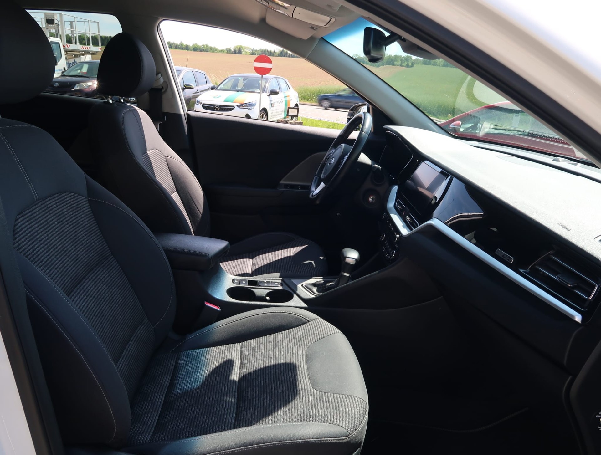 KIA Niro 1.6GDi Hybrid Pow.25 DCT-image-14