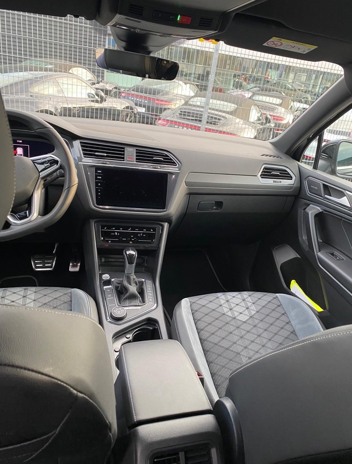 VW 2.0 TDI SCR R-Line DSG Allspace-image-4