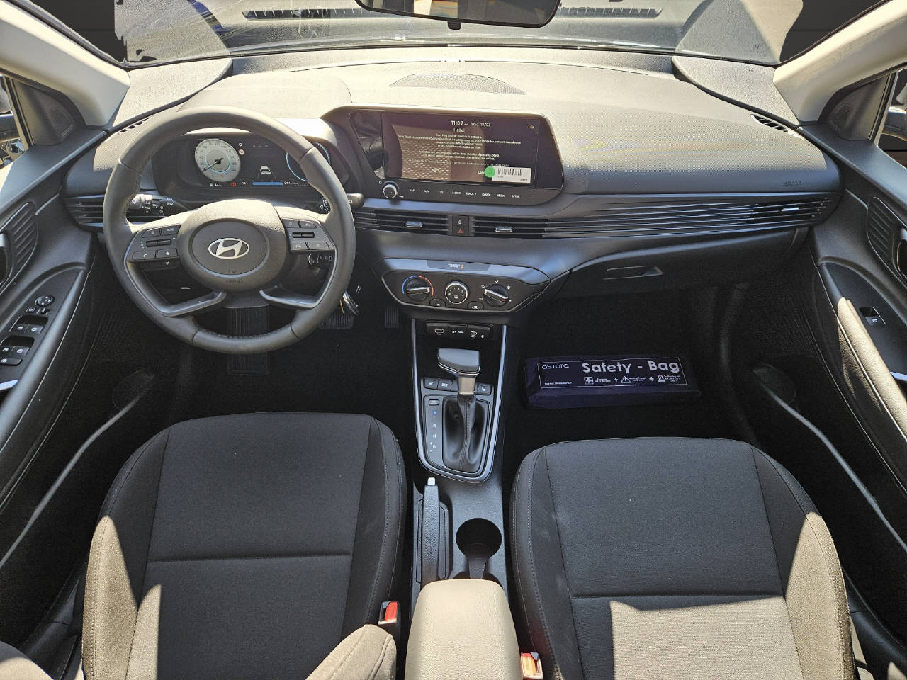 HYUNDAI i20 1.0 T-GDi Amplia-image-4