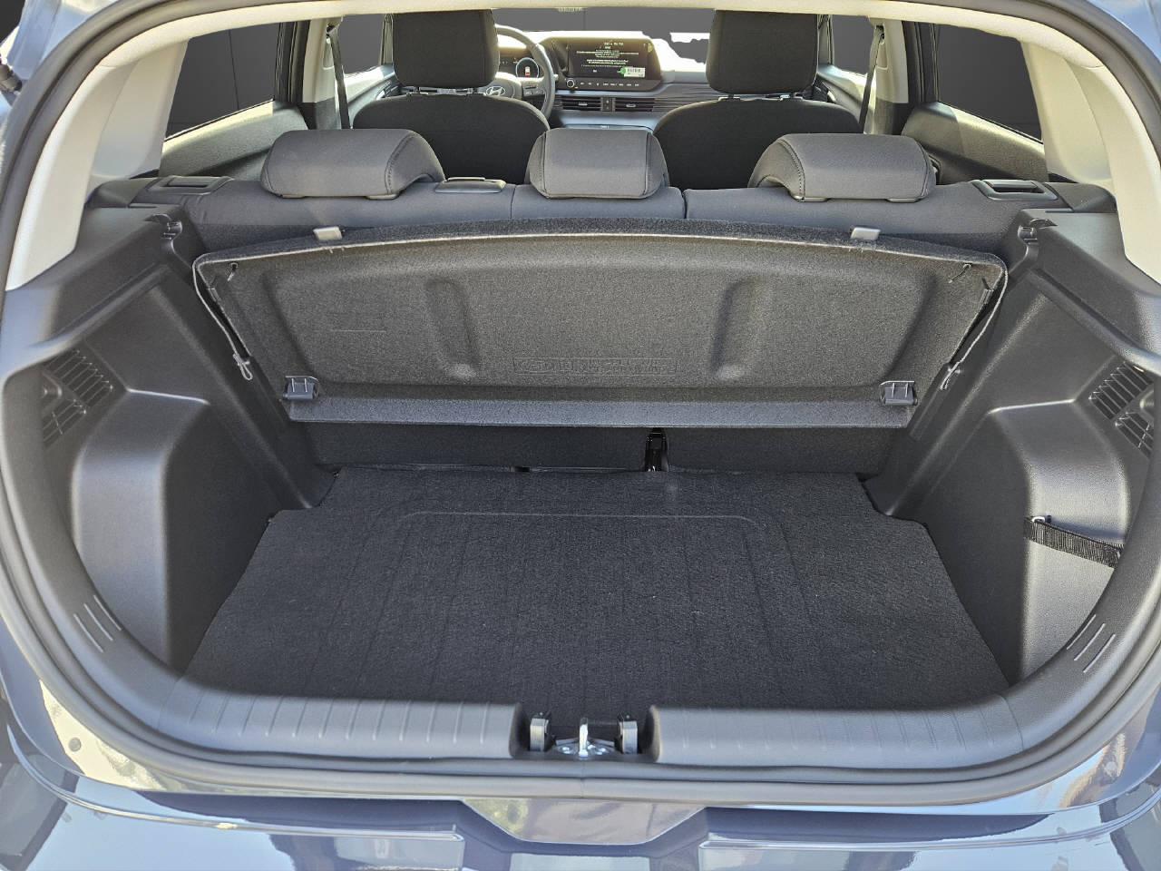 HYUNDAI i20 1.0 T-GDi Amplia-image-6