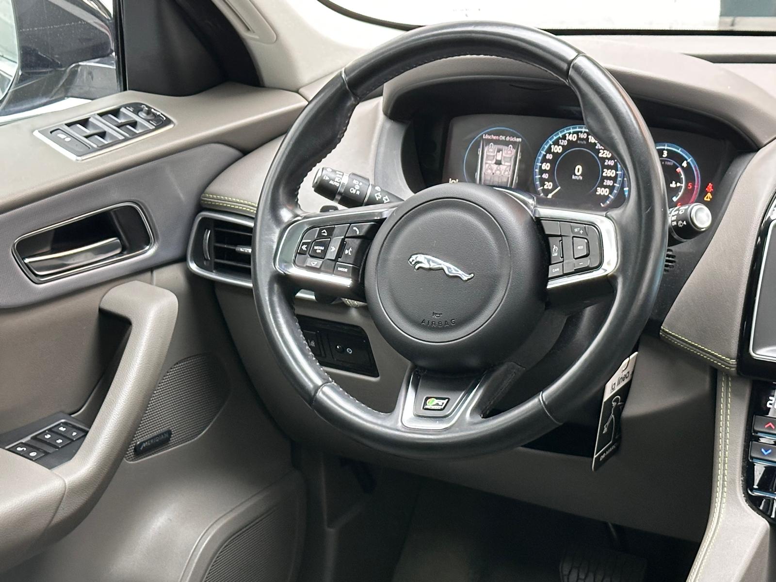 JAGUAR F-Pace 3.0 TD R-Sport AWD Automatik-image-8