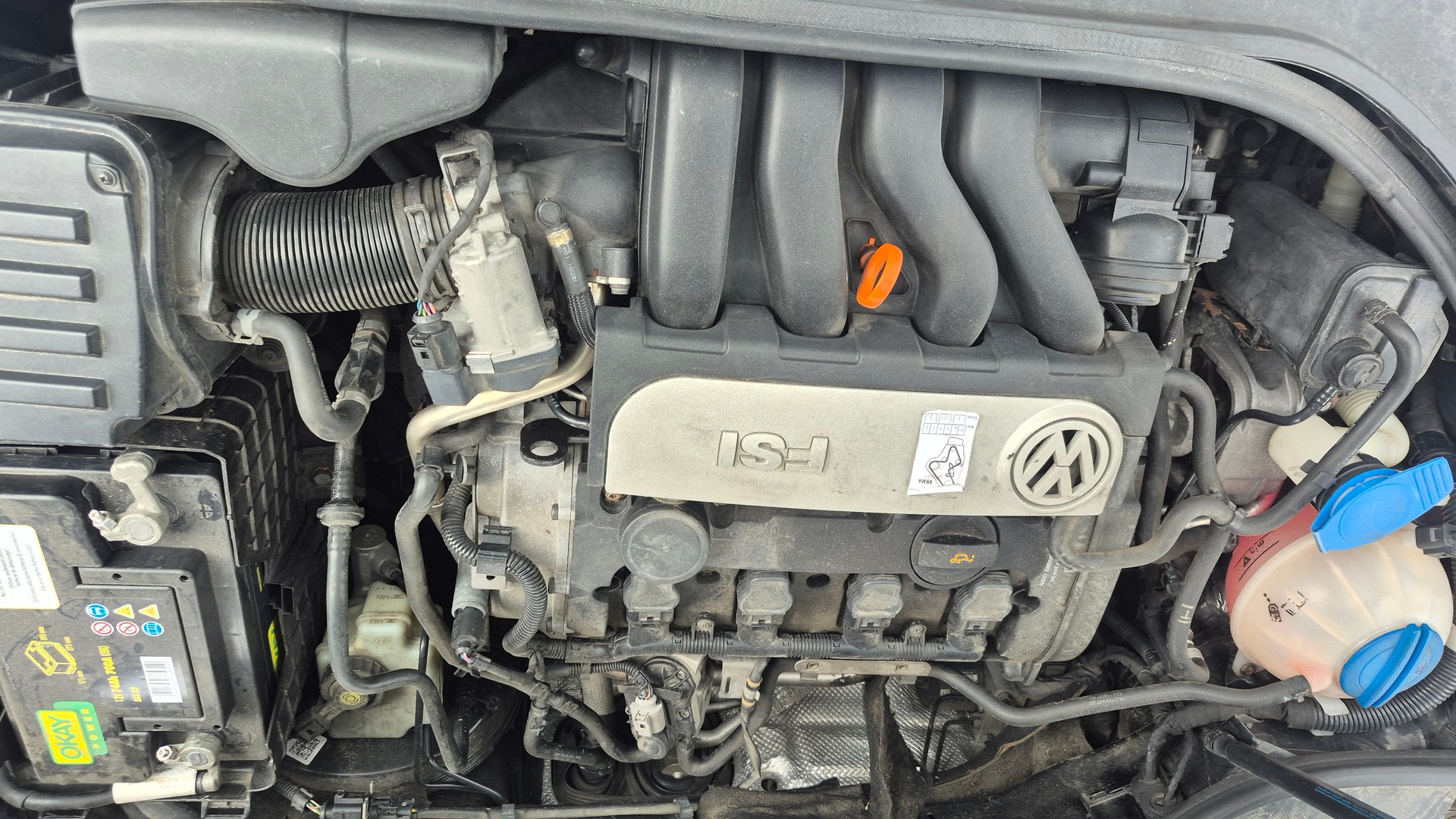 VW Golf 2.0 FSI Comfortline-image-12