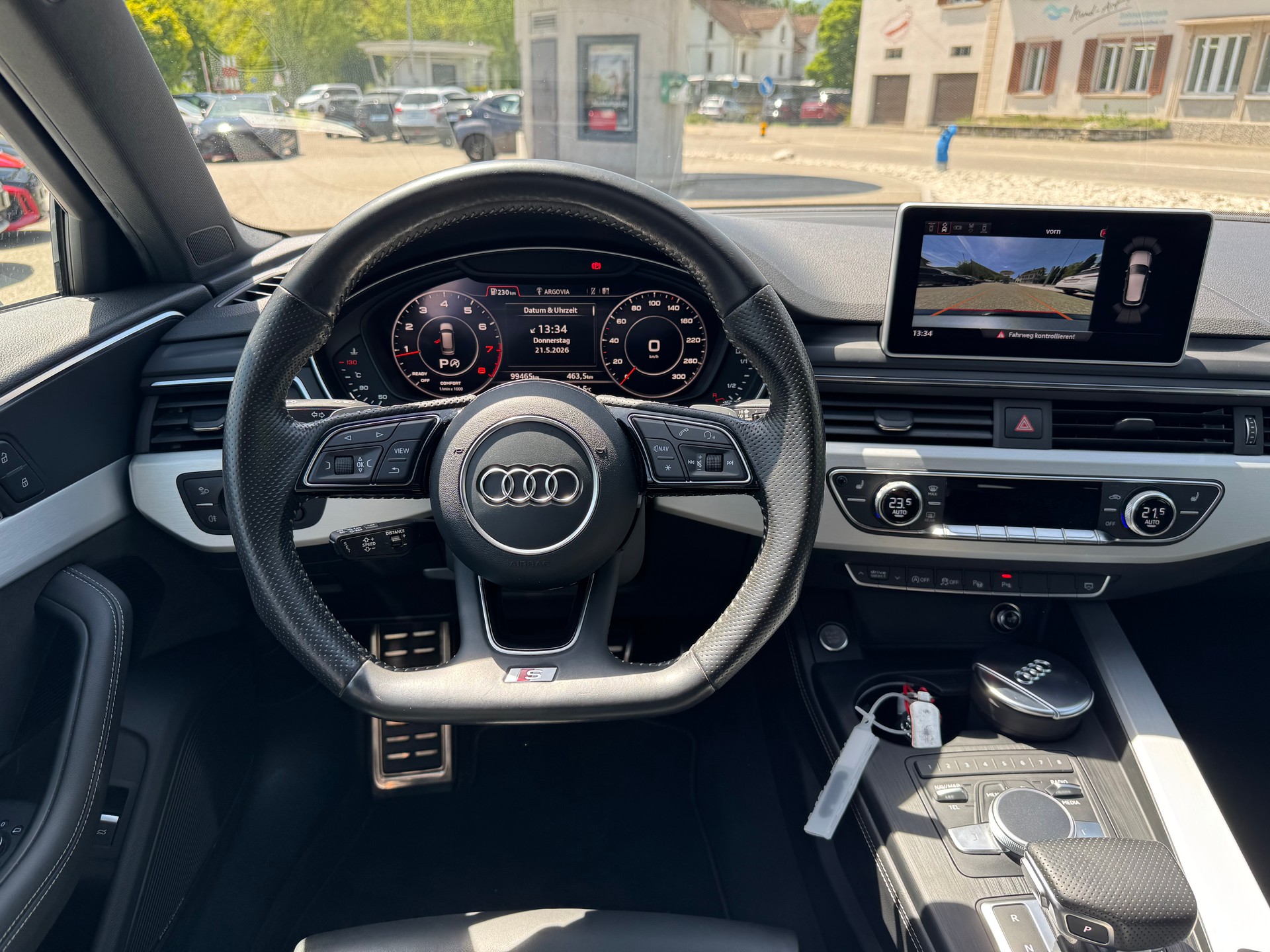 AUDI A4 Avant 2.0 TFSI Sport quattro S-tronic-image-13