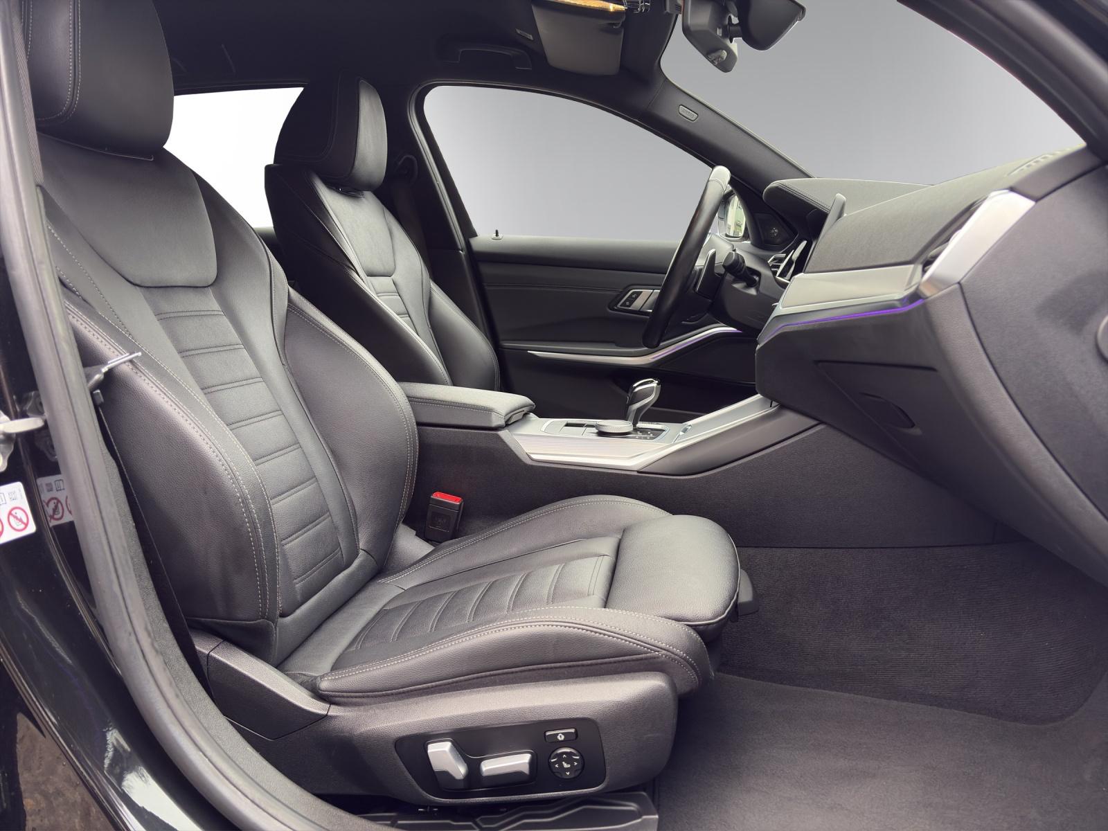 BMW M340d xDrive 48V Touring Steptronic Sport-image-13