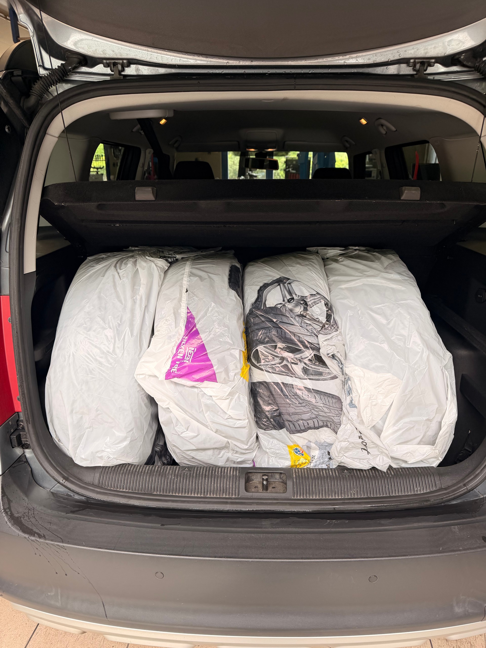 SKODA Yeti 1.8 TSI Entry 4x4-image-6