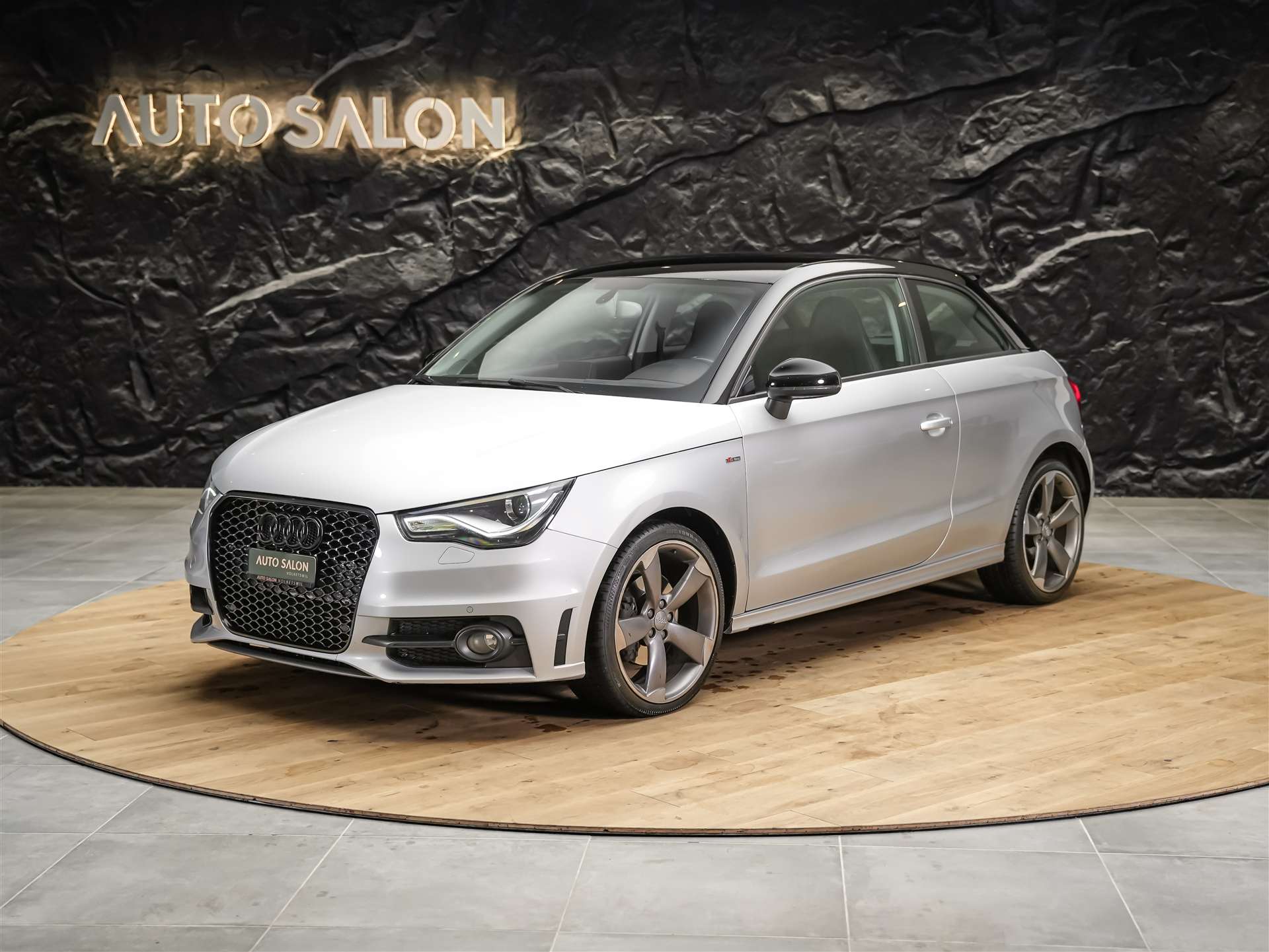 AUDI A1 S-Line 1.4 TFSI S-Tronic *CH Auto*Bose Soundsystem*Tempomat*-image-0