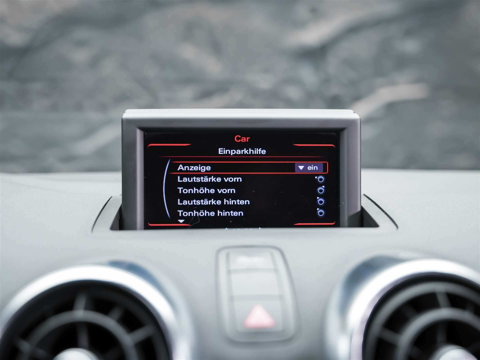 AUDI A1 S-Line 1.4 TFSI S-Tronic *CH Auto*Bose Soundsystem*Tempomat*-image-33