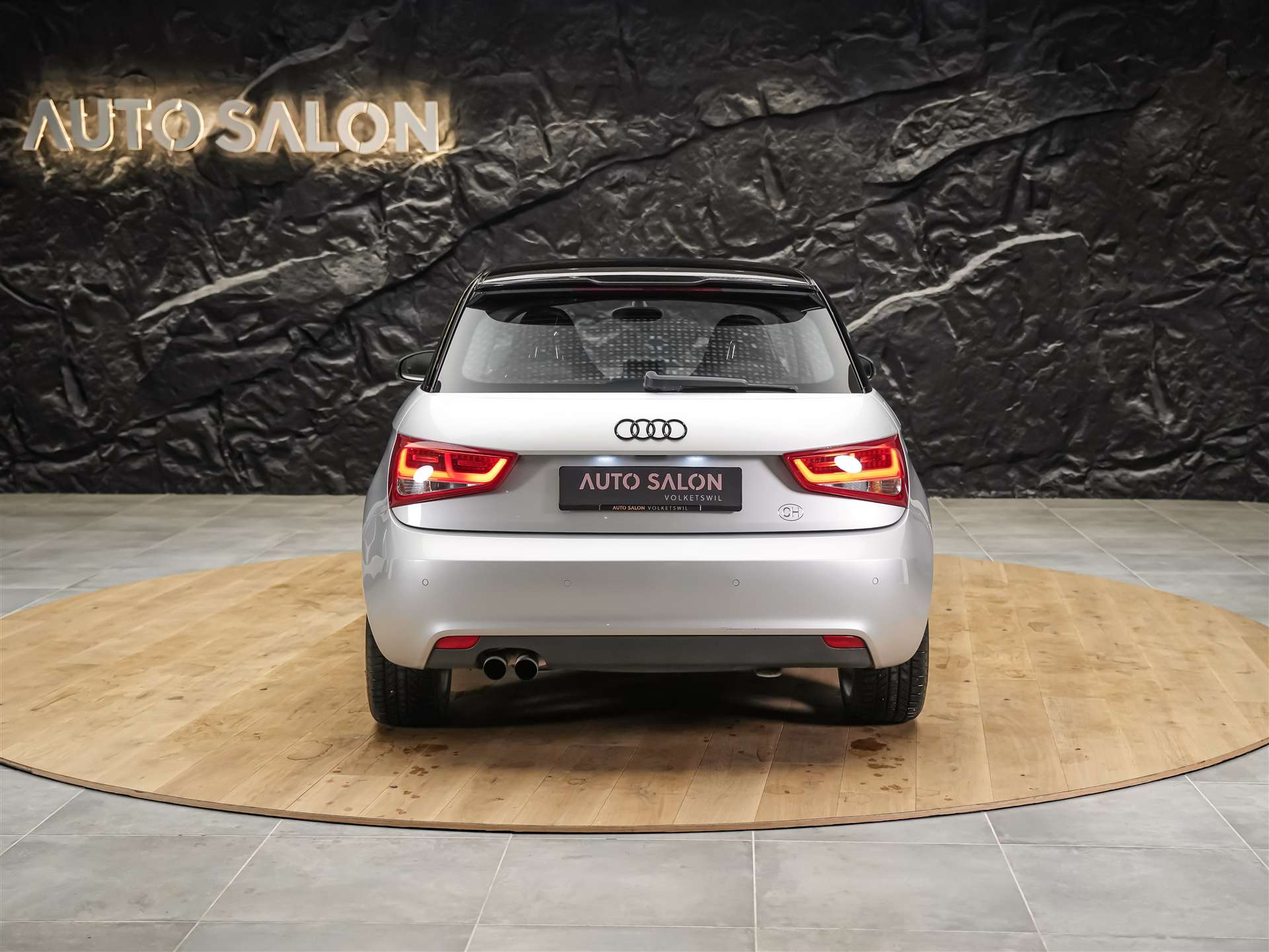 AUDI A1 S-Line 1.4 TFSI S-Tronic *CH Auto*Bose Soundsystem*Tempomat*-image-3