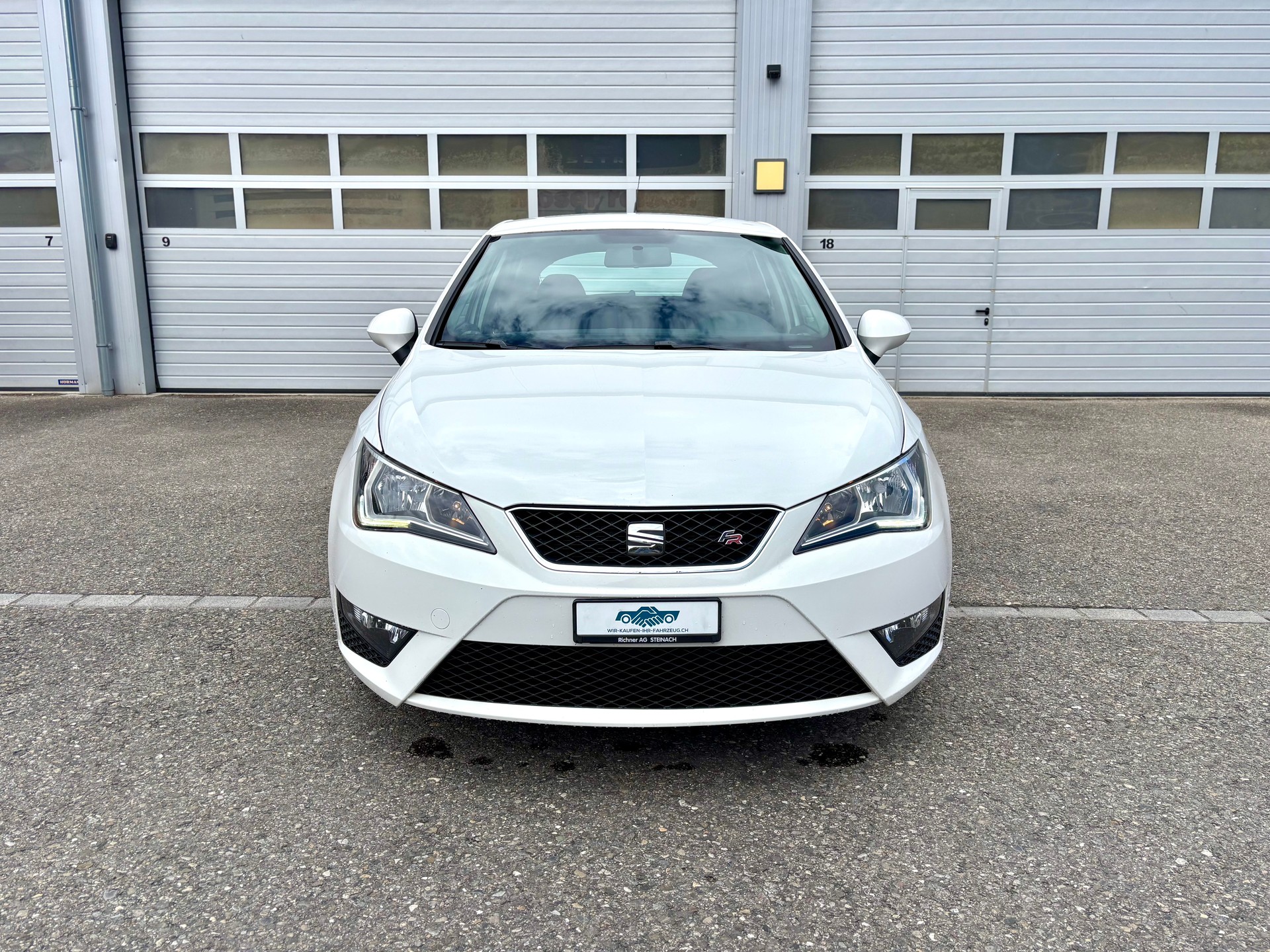 SEAT 1.2 TSI ITECH FR-Line-image-1