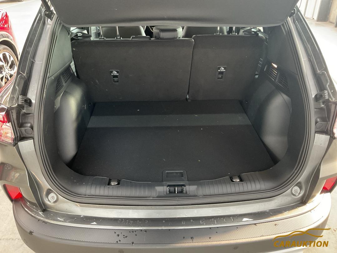 FORD Kuga 2.5 PHEV Titanium 2WD-image-8