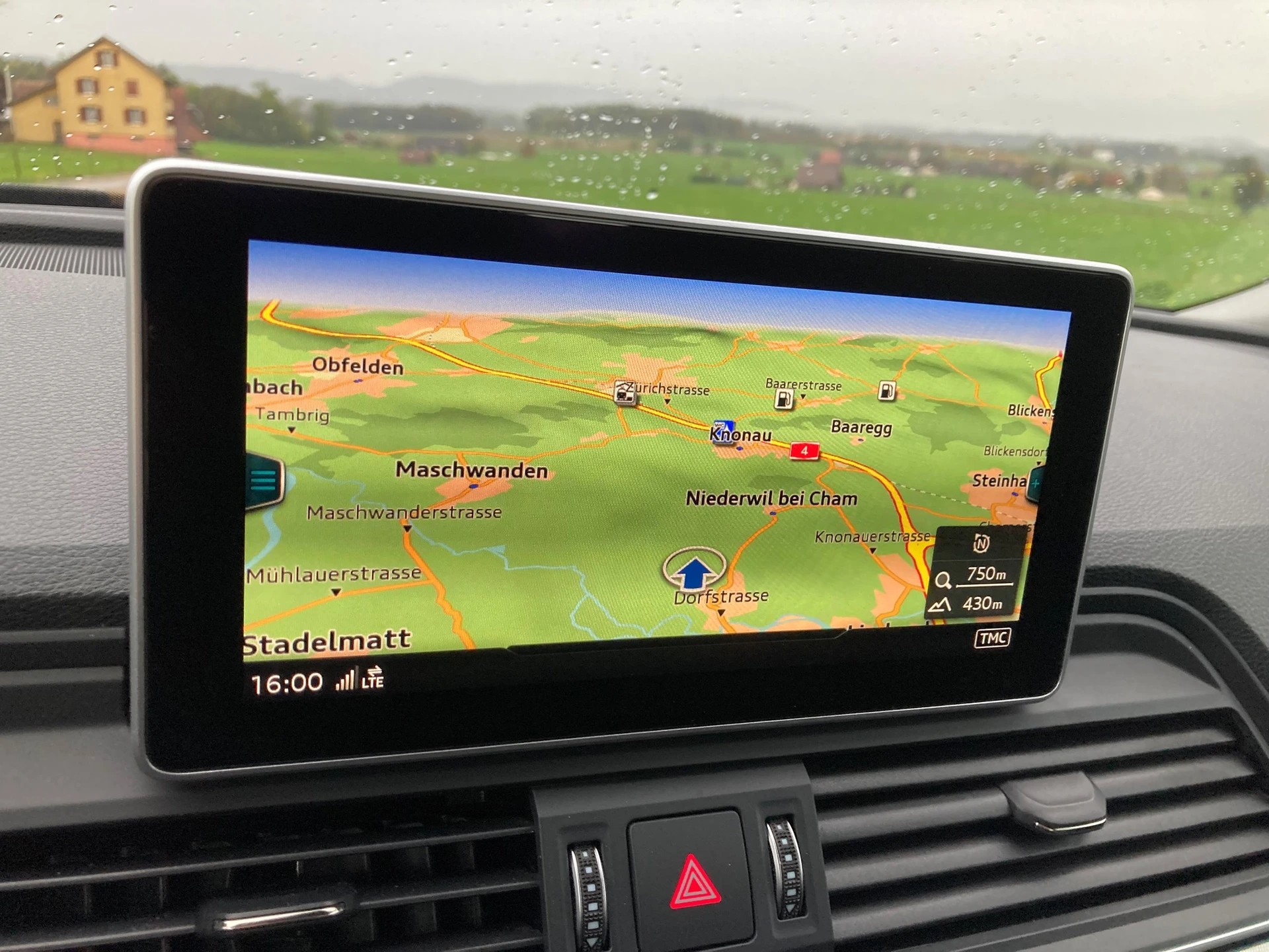AUDI Q5 2.0 TDI sport quattro S-tronic-image-8
