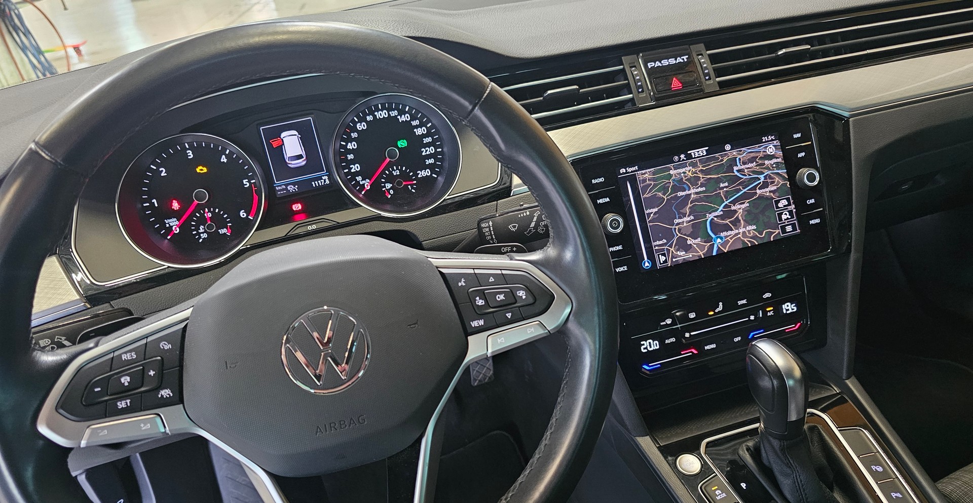 VW 2.0 TDI 150 Business DSG-image-8