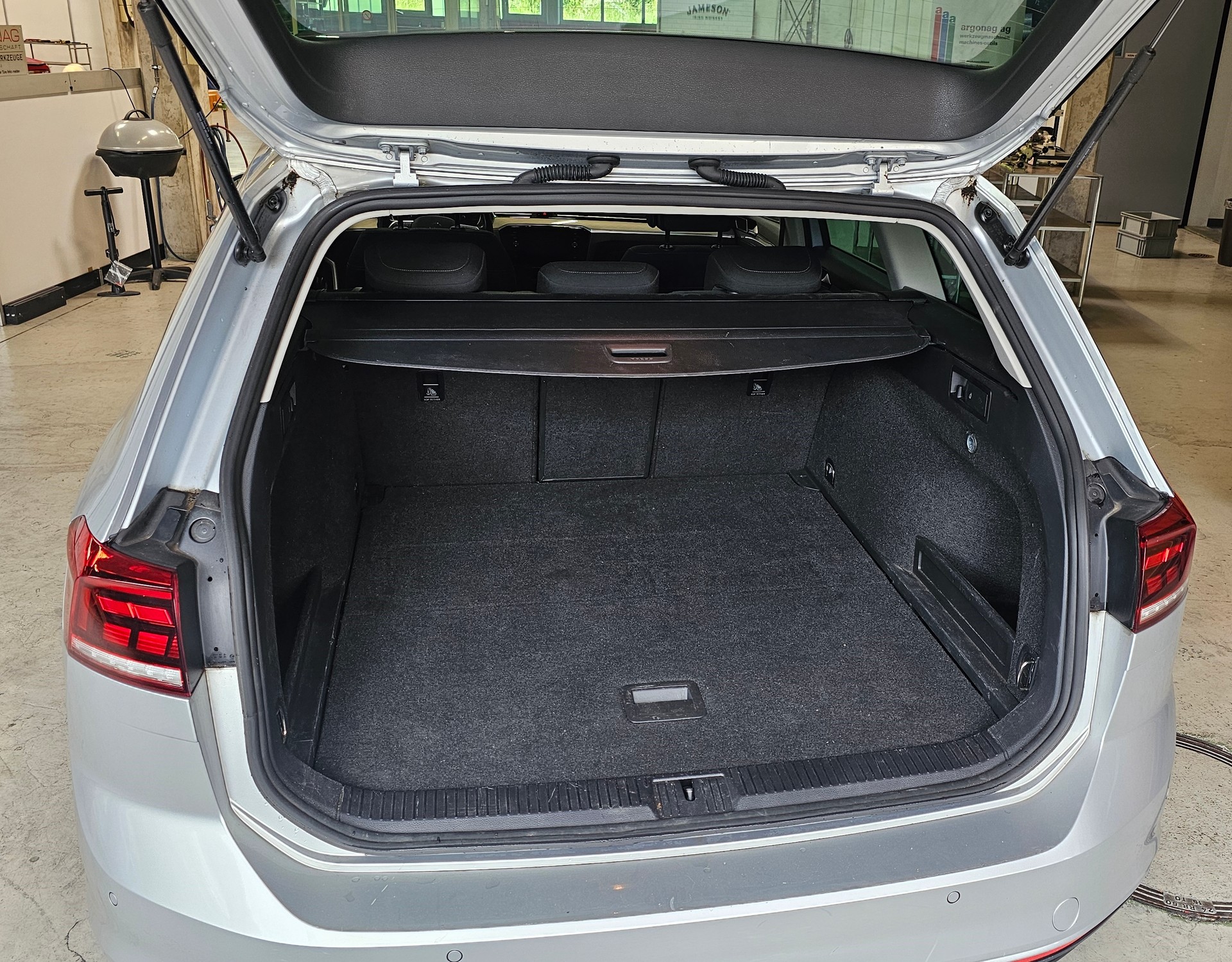 VW 2.0 TDI 150 Business DSG-image-4
