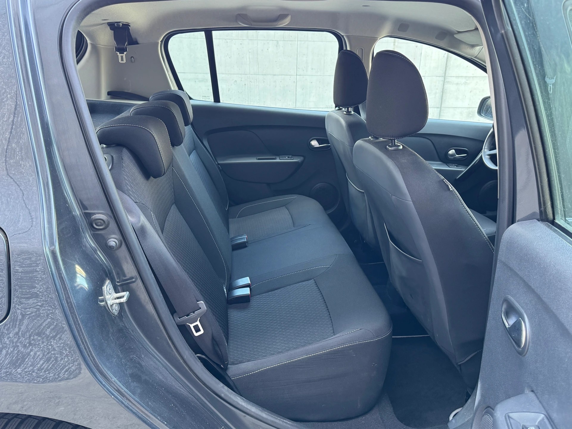 DACIA Sandero TCe 90 Comfort-image-13