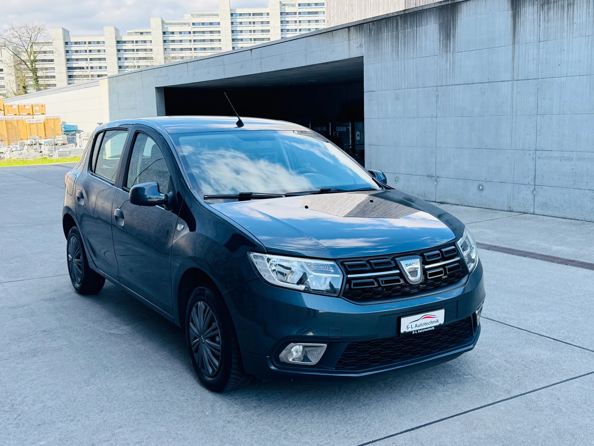 DACIA Sandero TCe 90 Comfort-image-2