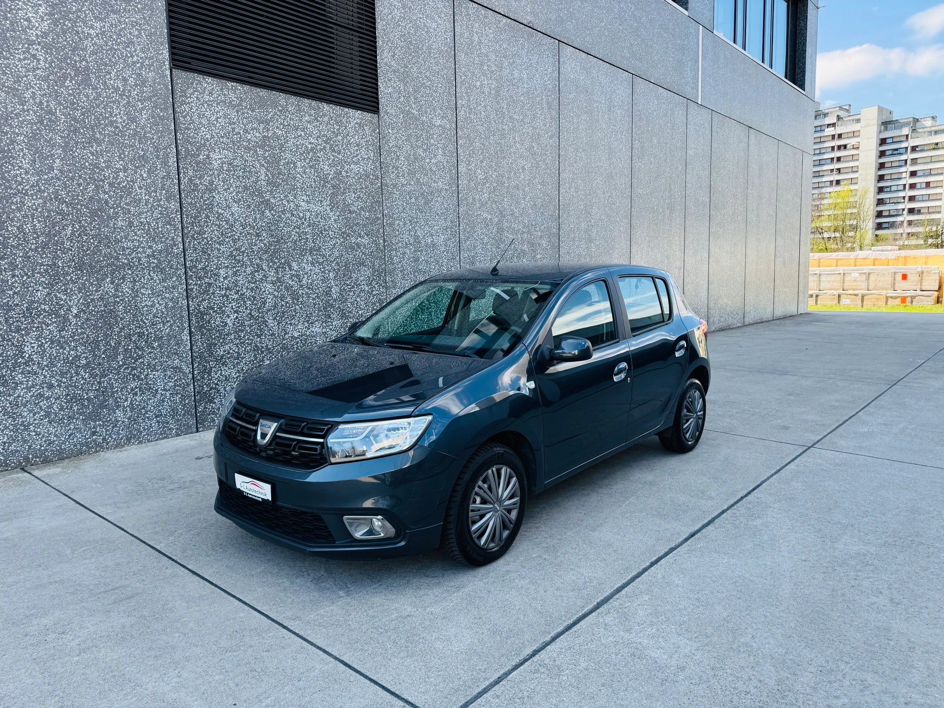 DACIA Sandero TCe 90 Comfort-image-0