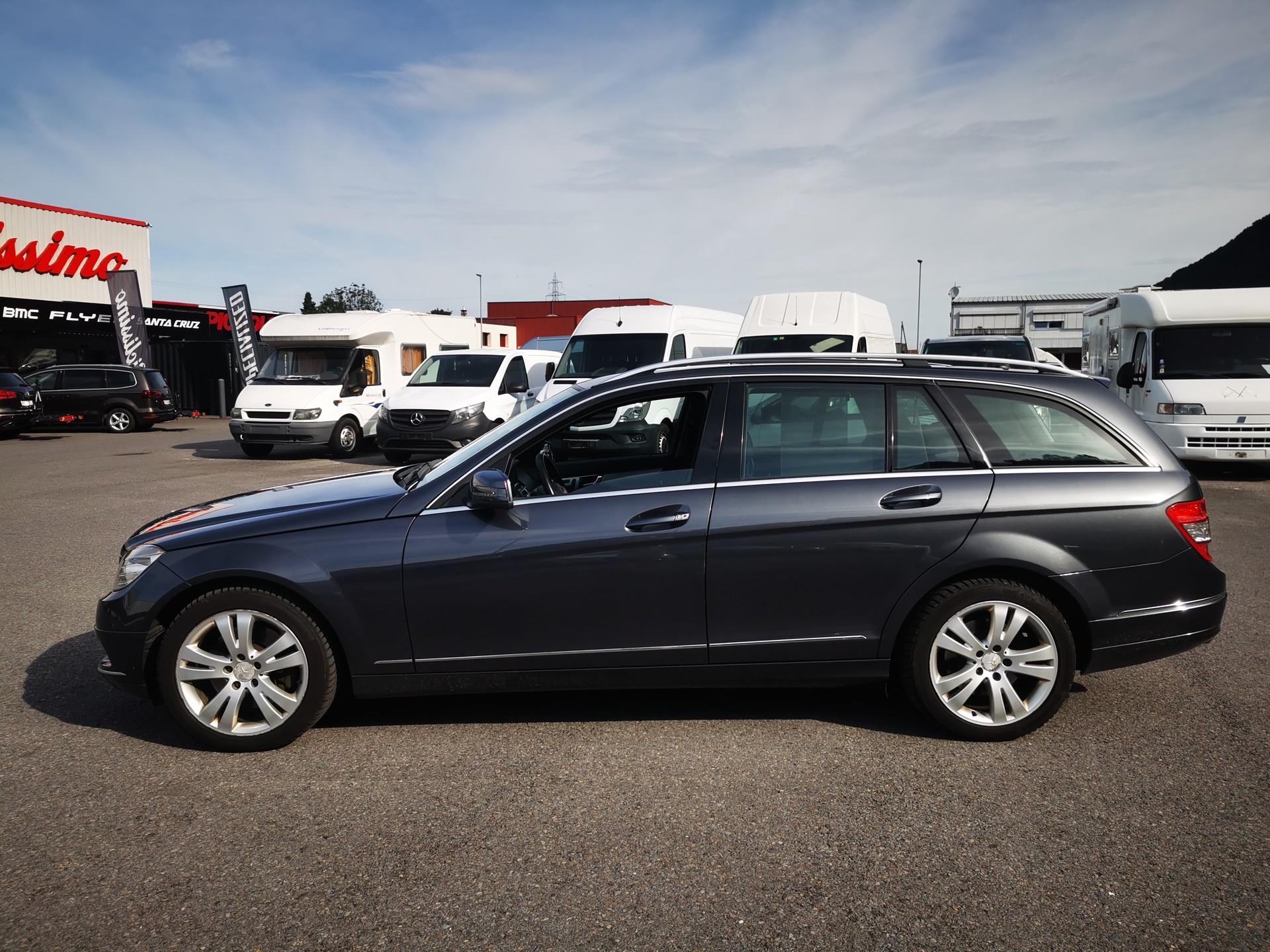 MERCEDES-BENZ C 350 CDI (320 CDI) Avantgarde 4Matic 7G-Tronic-image-3