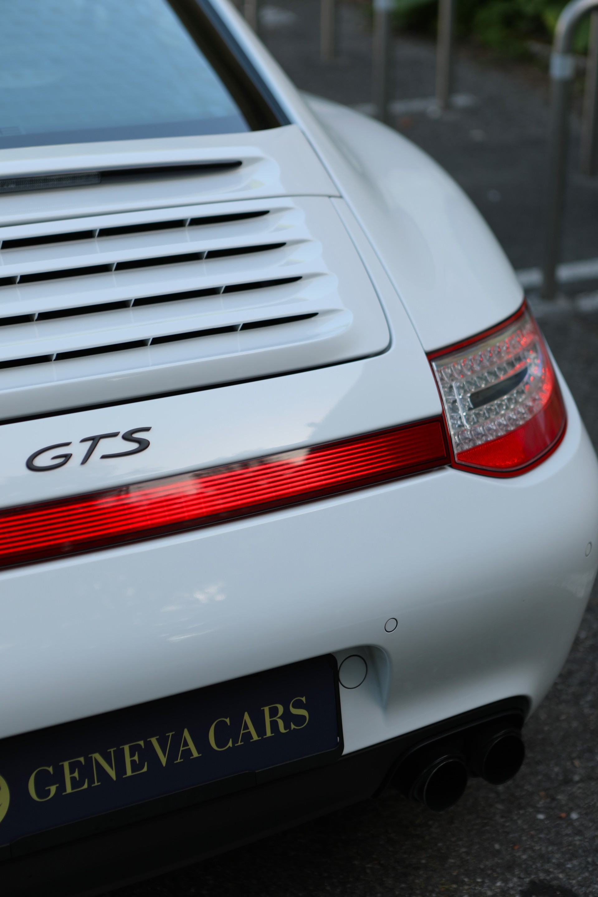 PORSCHE 911 Carrera 4 GTS PDK 3.8 997.2-image-7