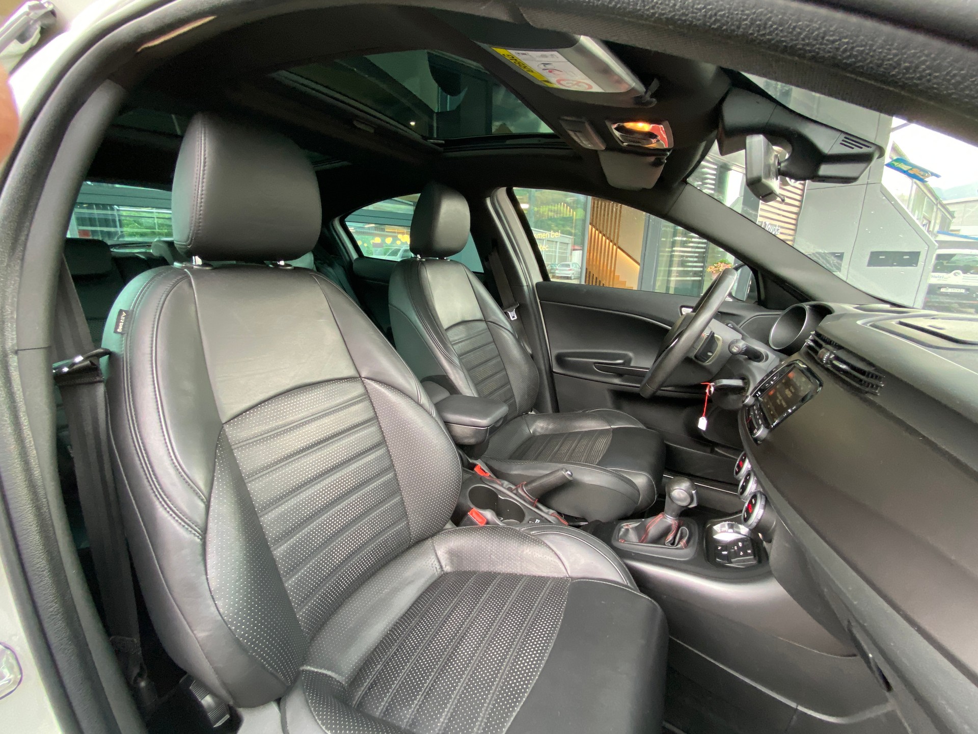 ALFA ROMEO Giulietta 1750 TBi Quadrifoglio Verde-image-7