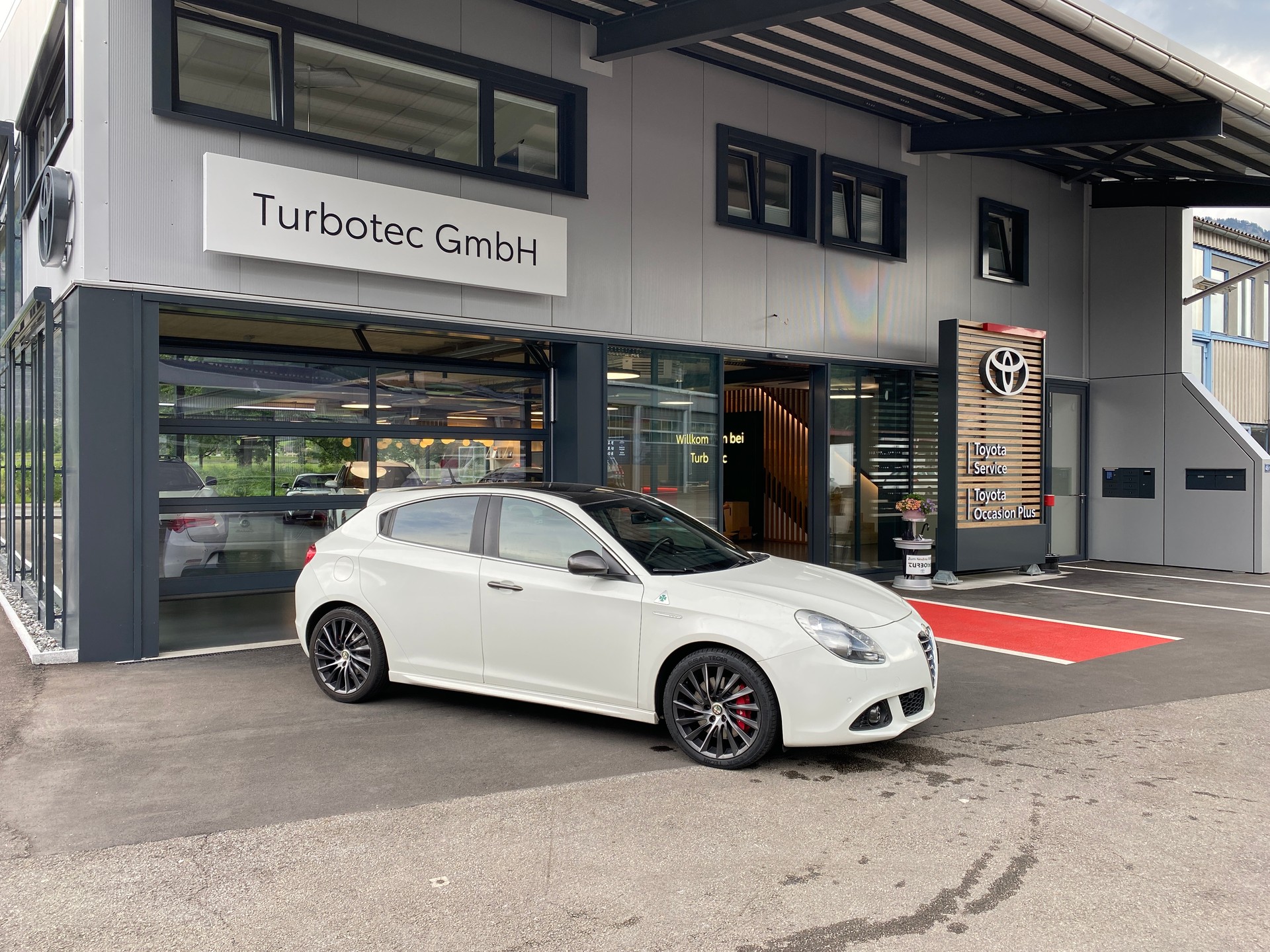 ALFA ROMEO Giulietta 1750 TBi Quadrifoglio Verde-image-4