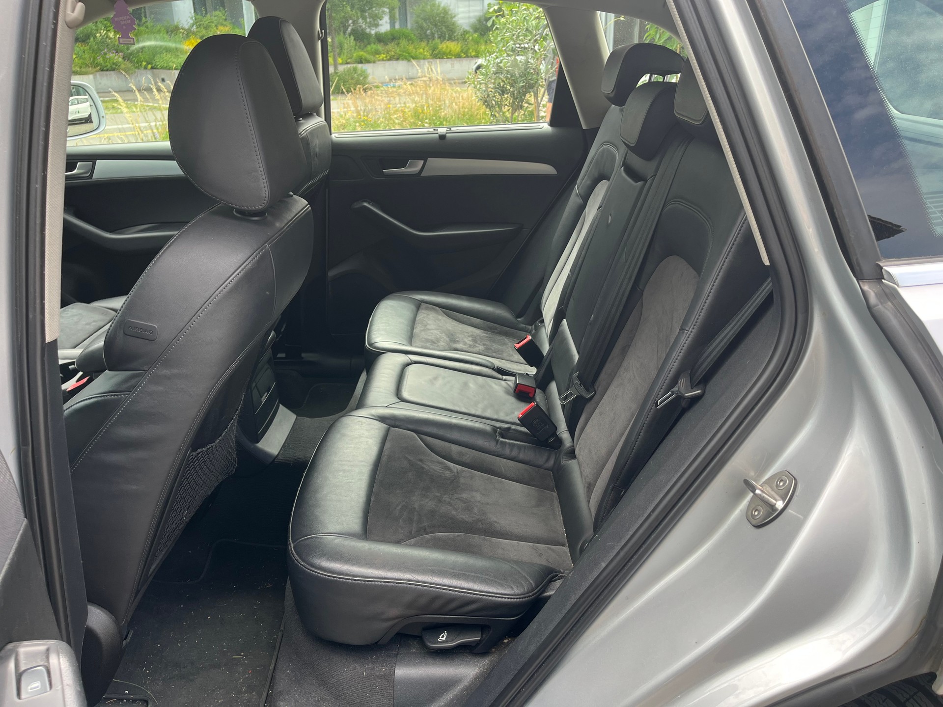 AUDI Q5 2.0 TFSI quattro S-tronic-image-6
