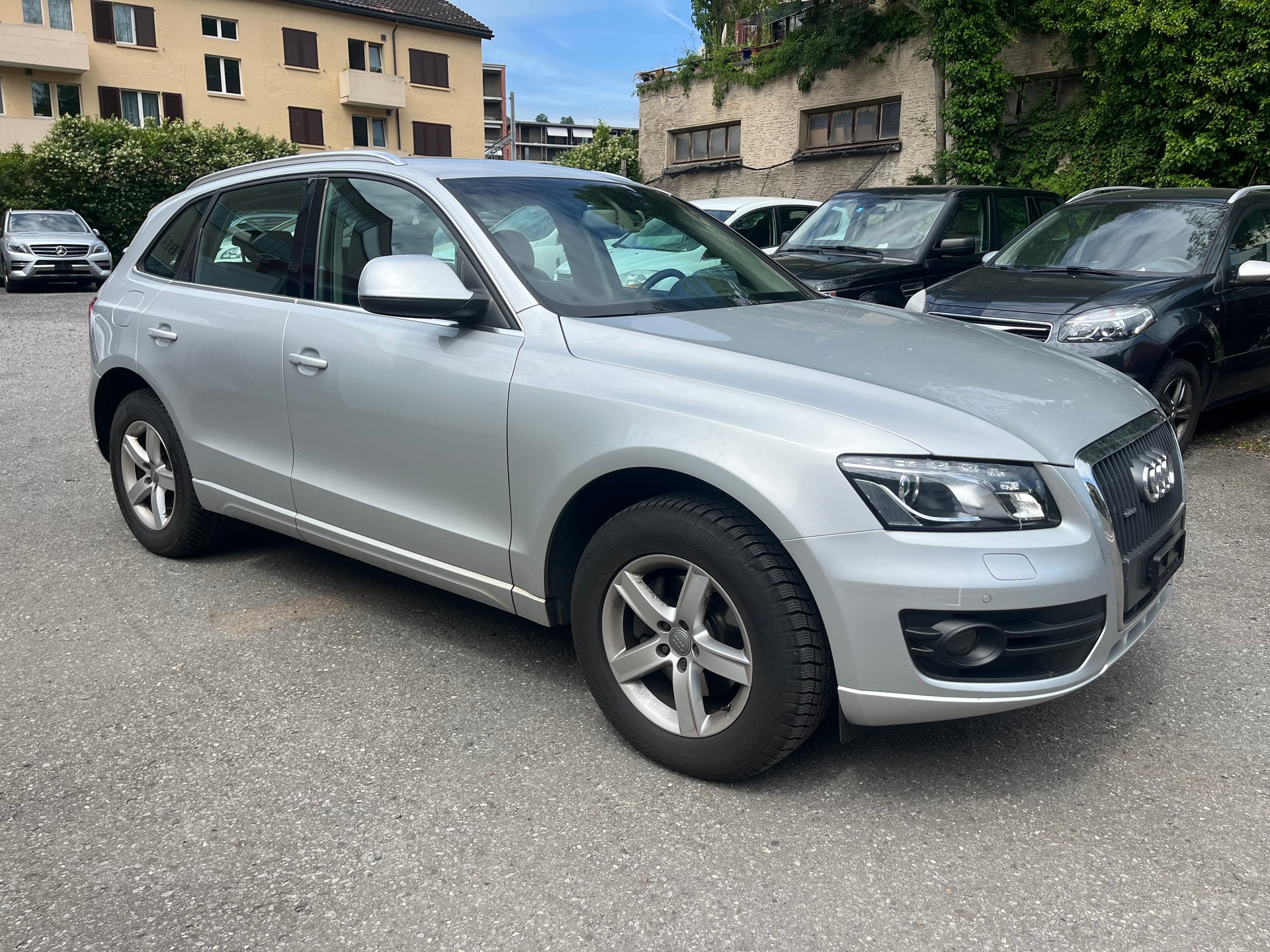 AUDI Q5 2.0 TFSI quattro S-tronic-image-5