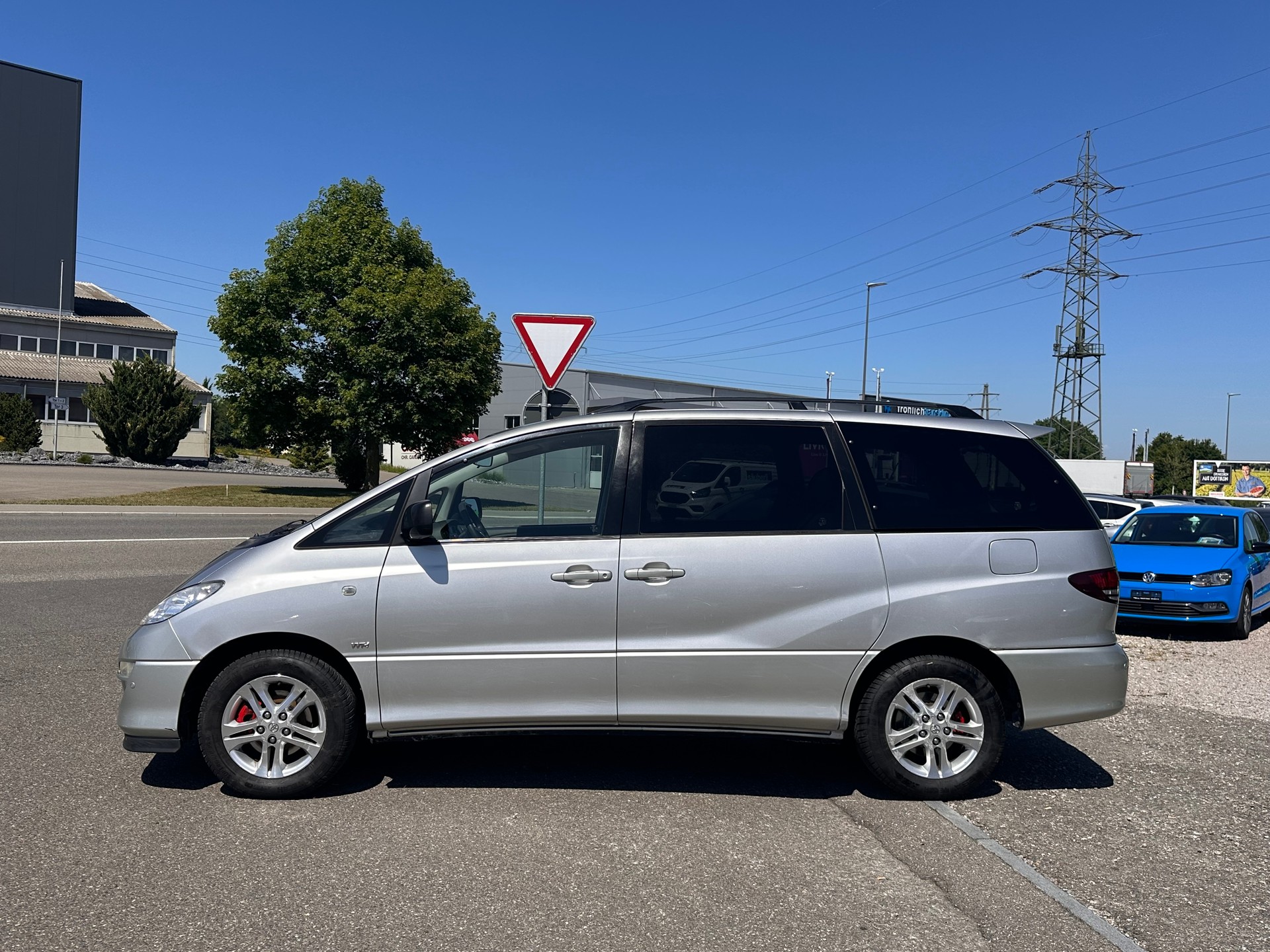 TOYOTA Previa 2.4 Linea Luna-image-3