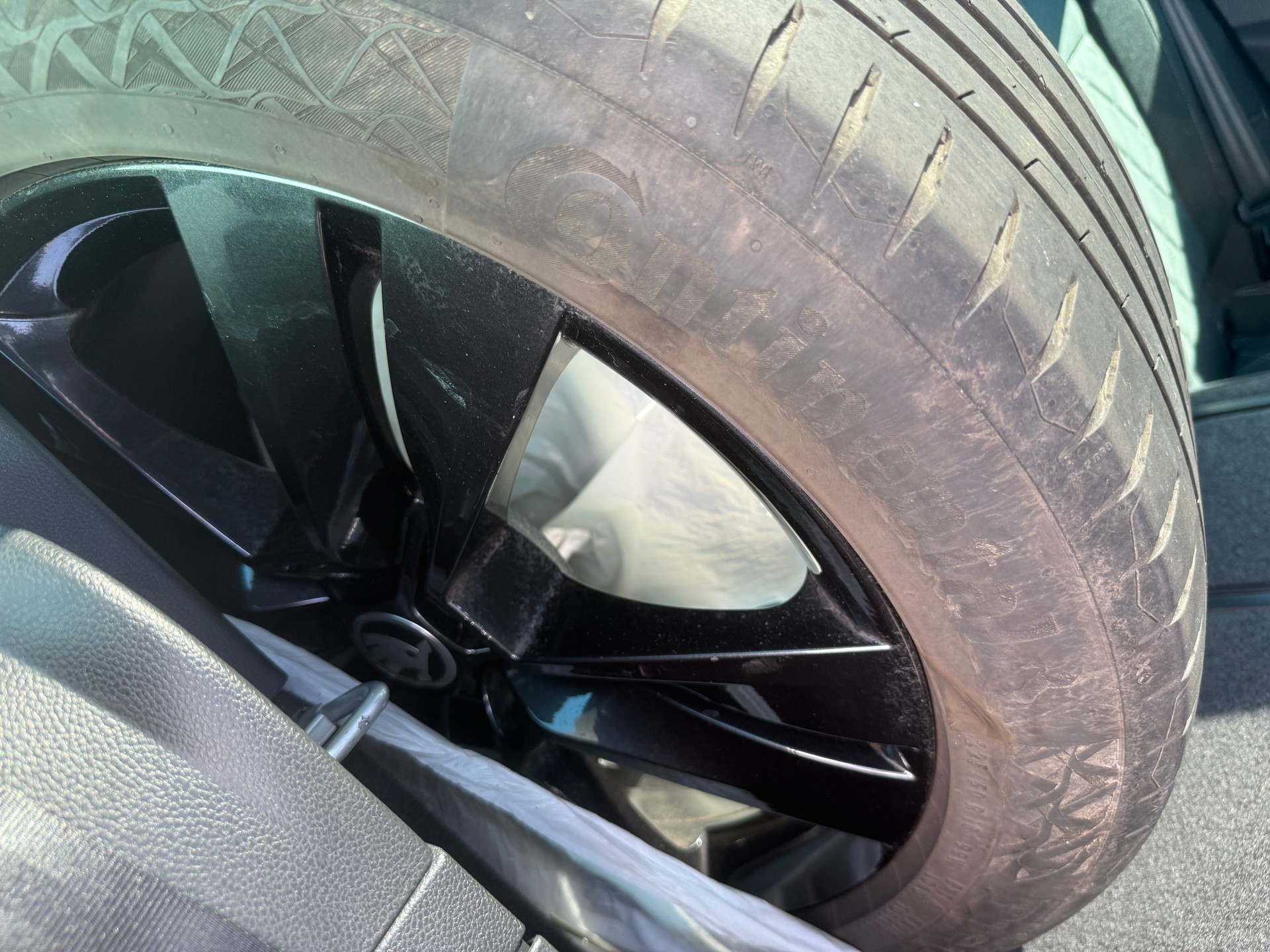 SKODA Karoq 2.0 TSI SportLine 4x4 DSG-image-13