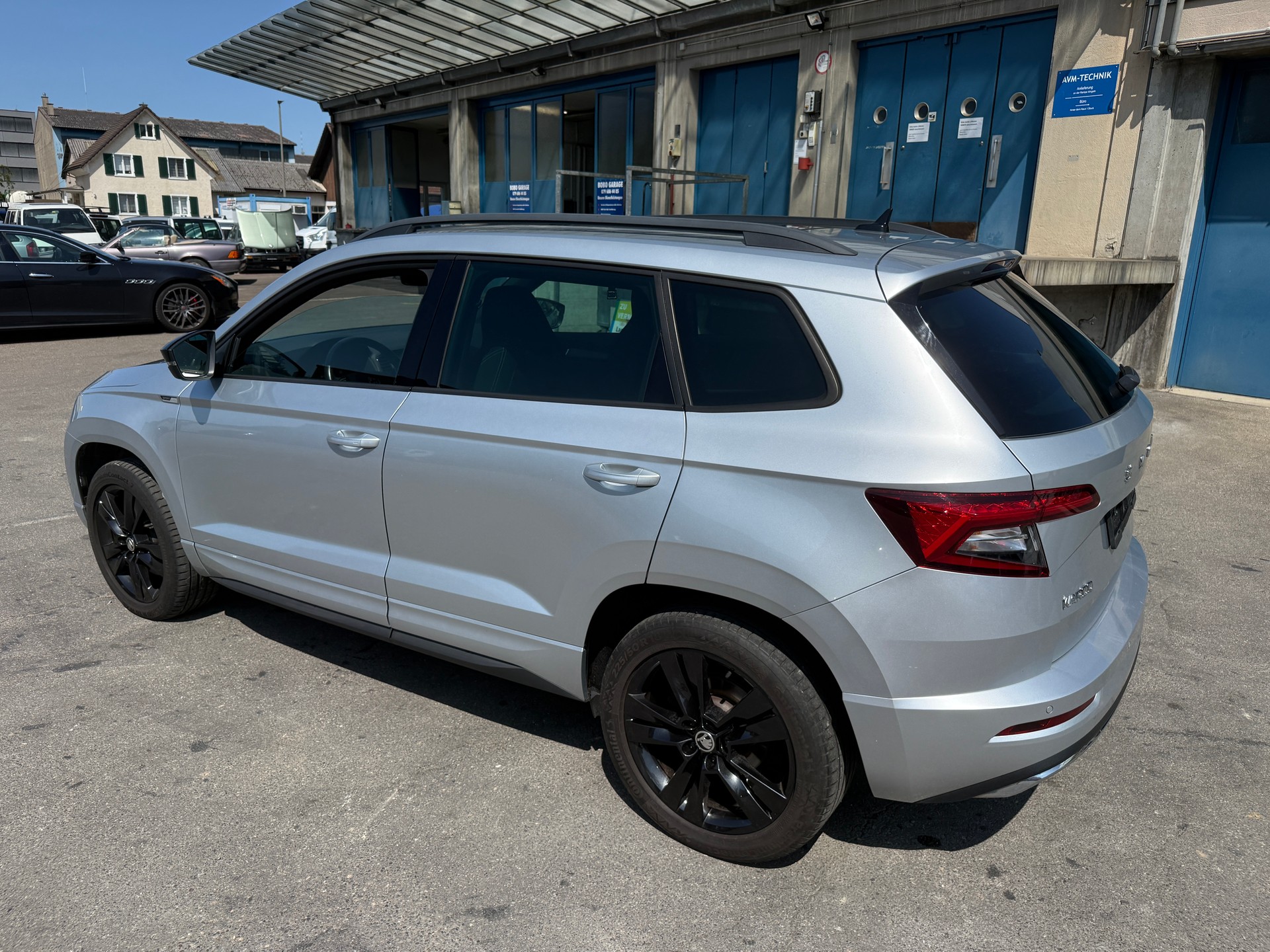 SKODA Karoq 2.0 TSI SportLine 4x4 DSG-image-3