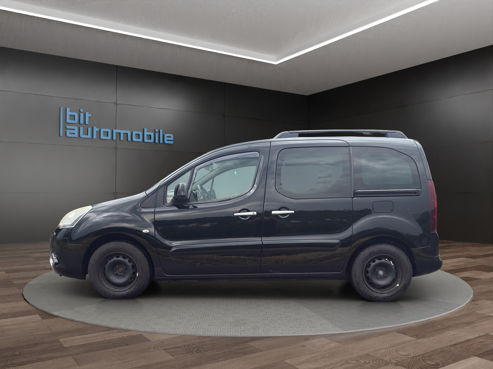CITROEN Berlingo 1.6 e-HDi Exclusive EGS6-image-2