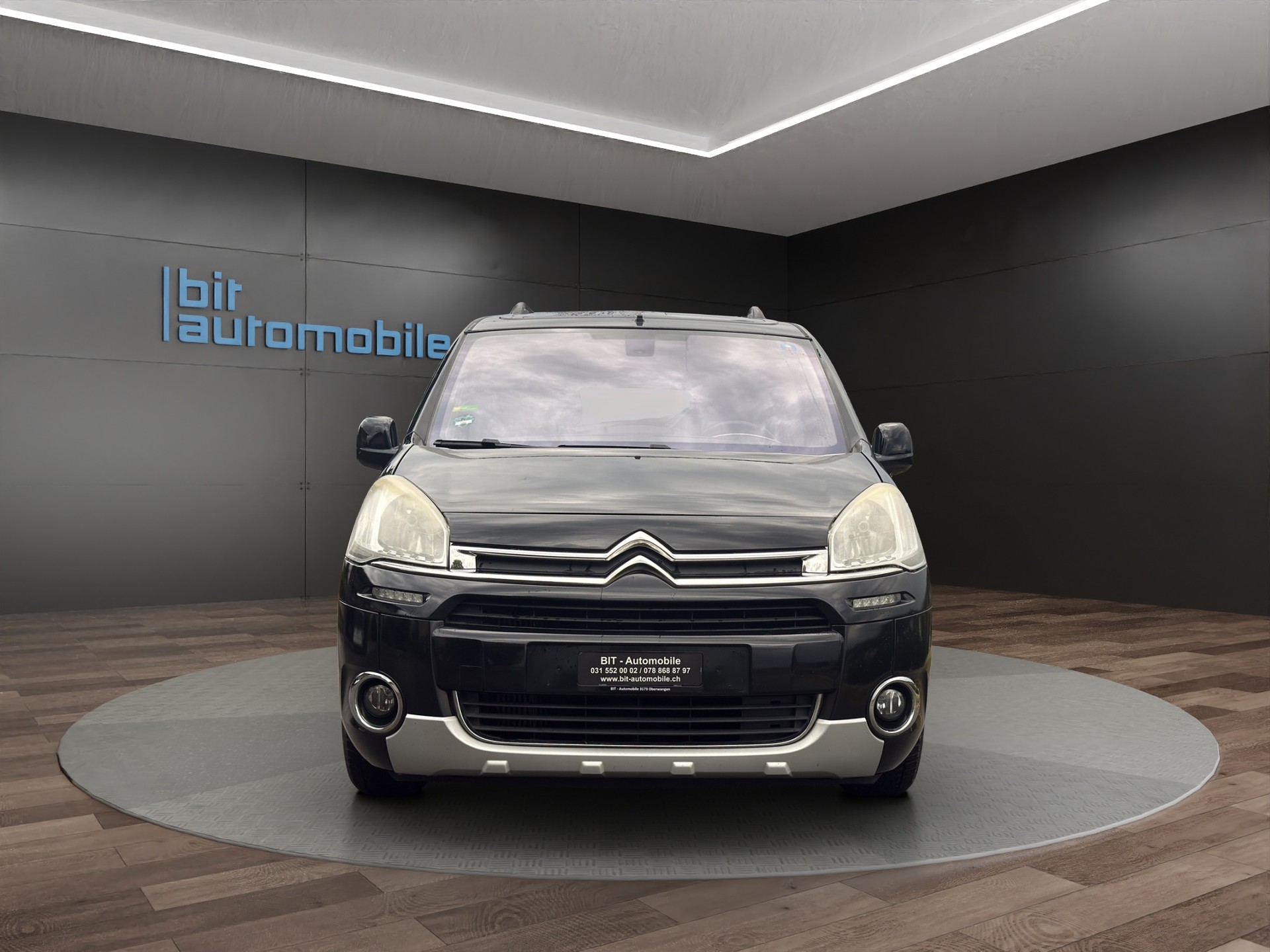 CITROEN Berlingo 1.6 e-HDi Exclusive EGS6-image-1