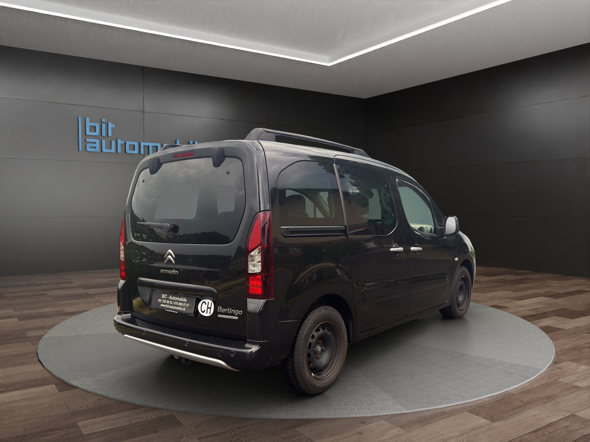 CITROEN Berlingo 1.6 e-HDi Exclusive EGS6-image-7